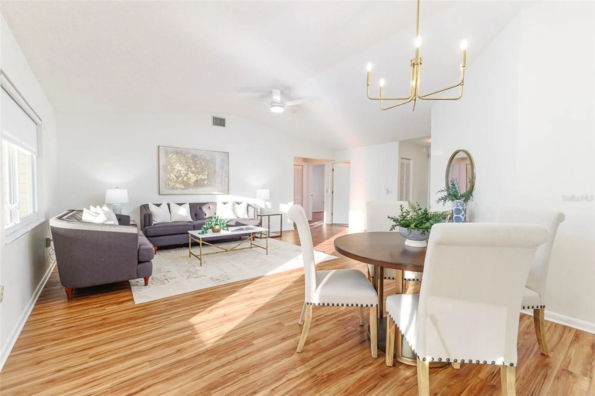 Property Slideshow image 9 of 33 | 1635 colonnades cir, Lakeland, FL, 33811