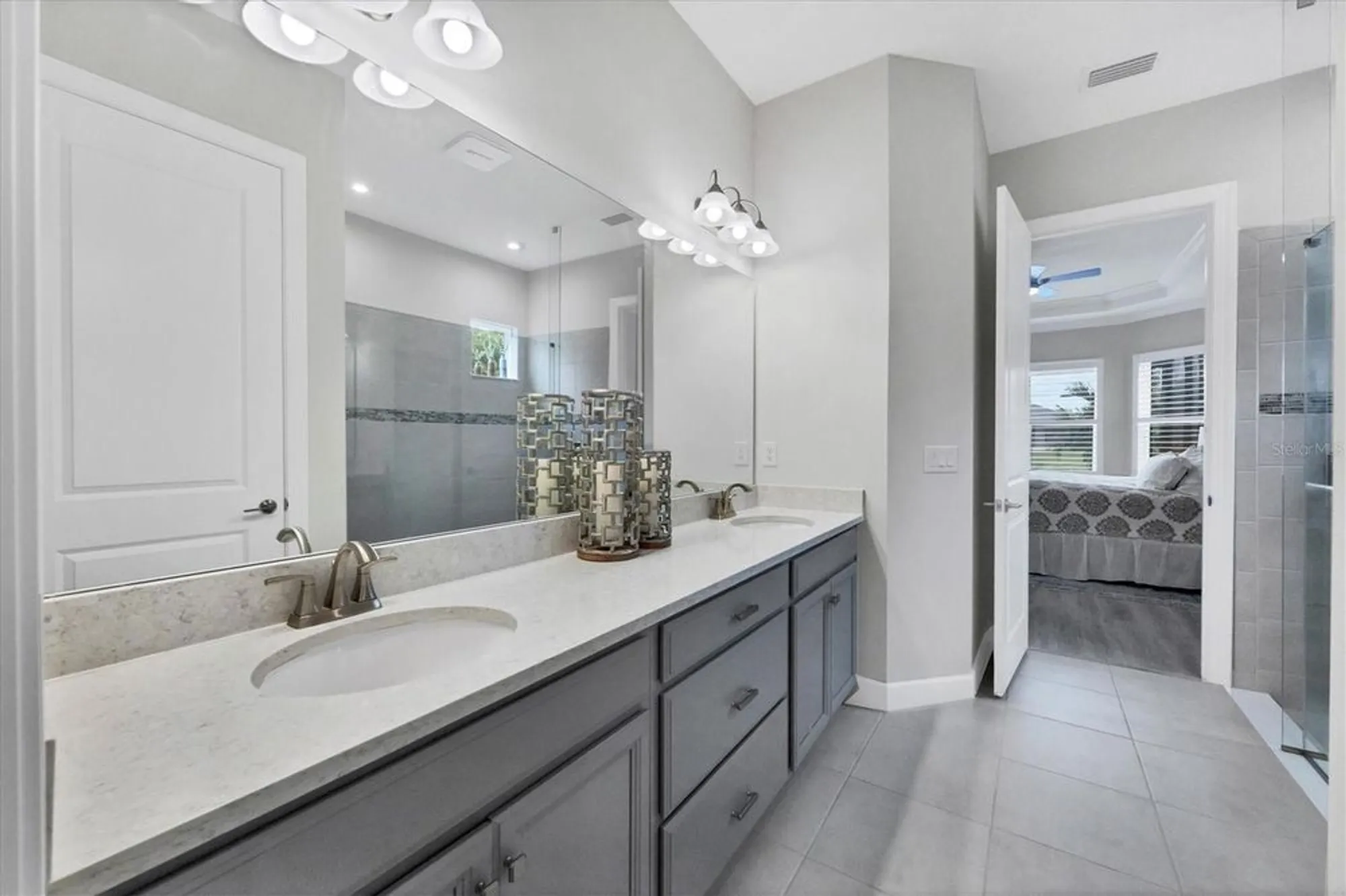 Property Slideshow image 18 of 100 | 4735 cassio ct, Bradenton, FL, 34211