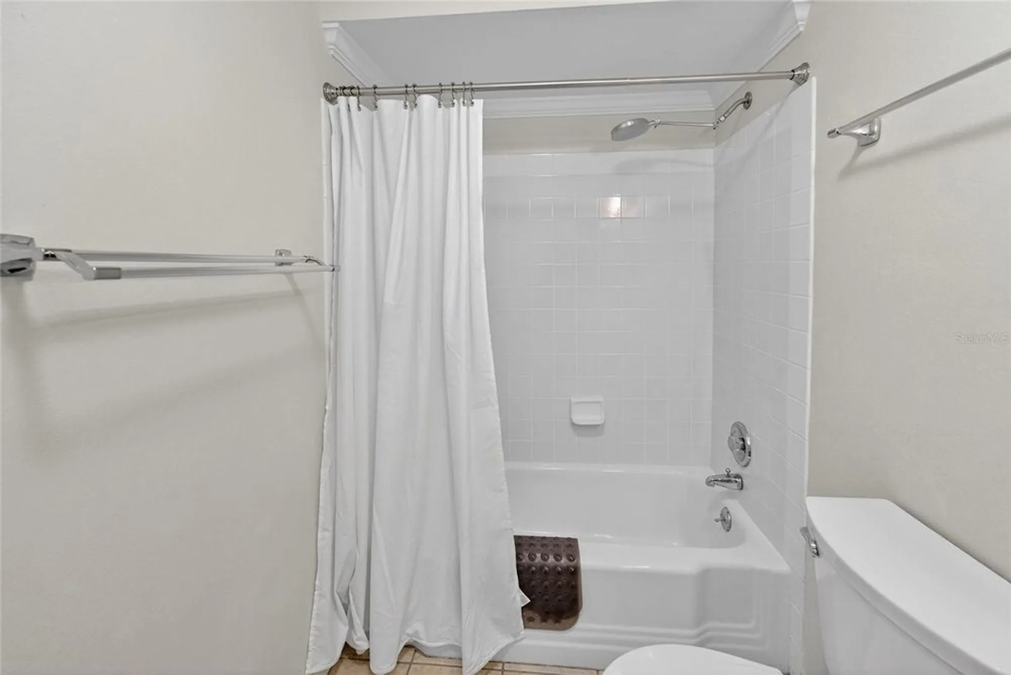 Property Slideshow image 40 of 68 | 1012 augusta dr, Sun City Center, FL, 33573