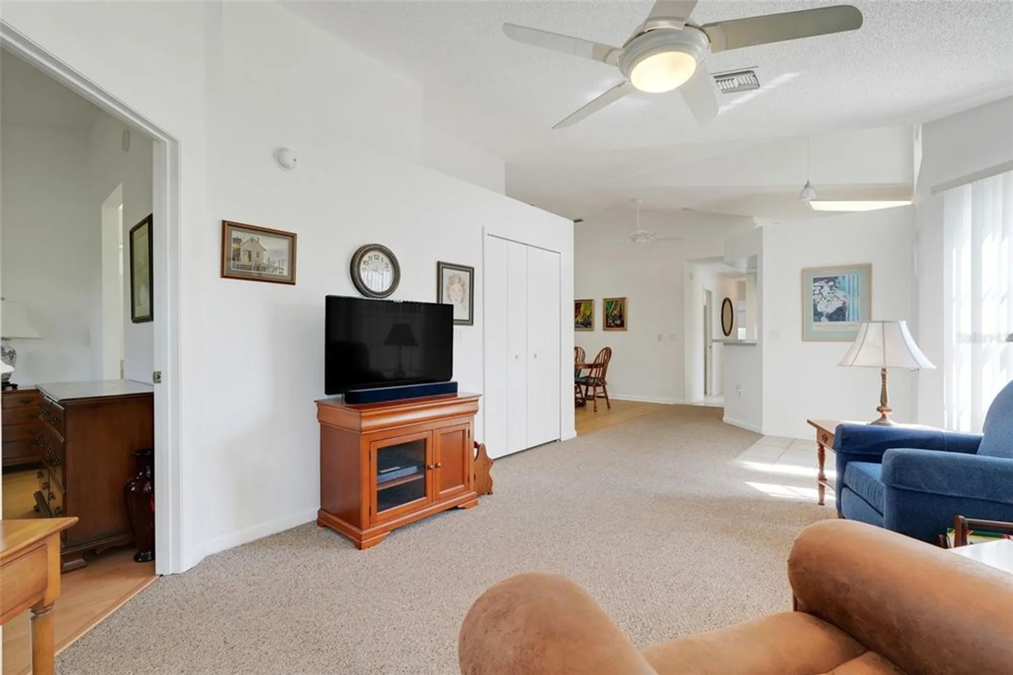 Property Slideshow image 11 of 41 | 26736 cash ct, Leesburg, FL, 34748