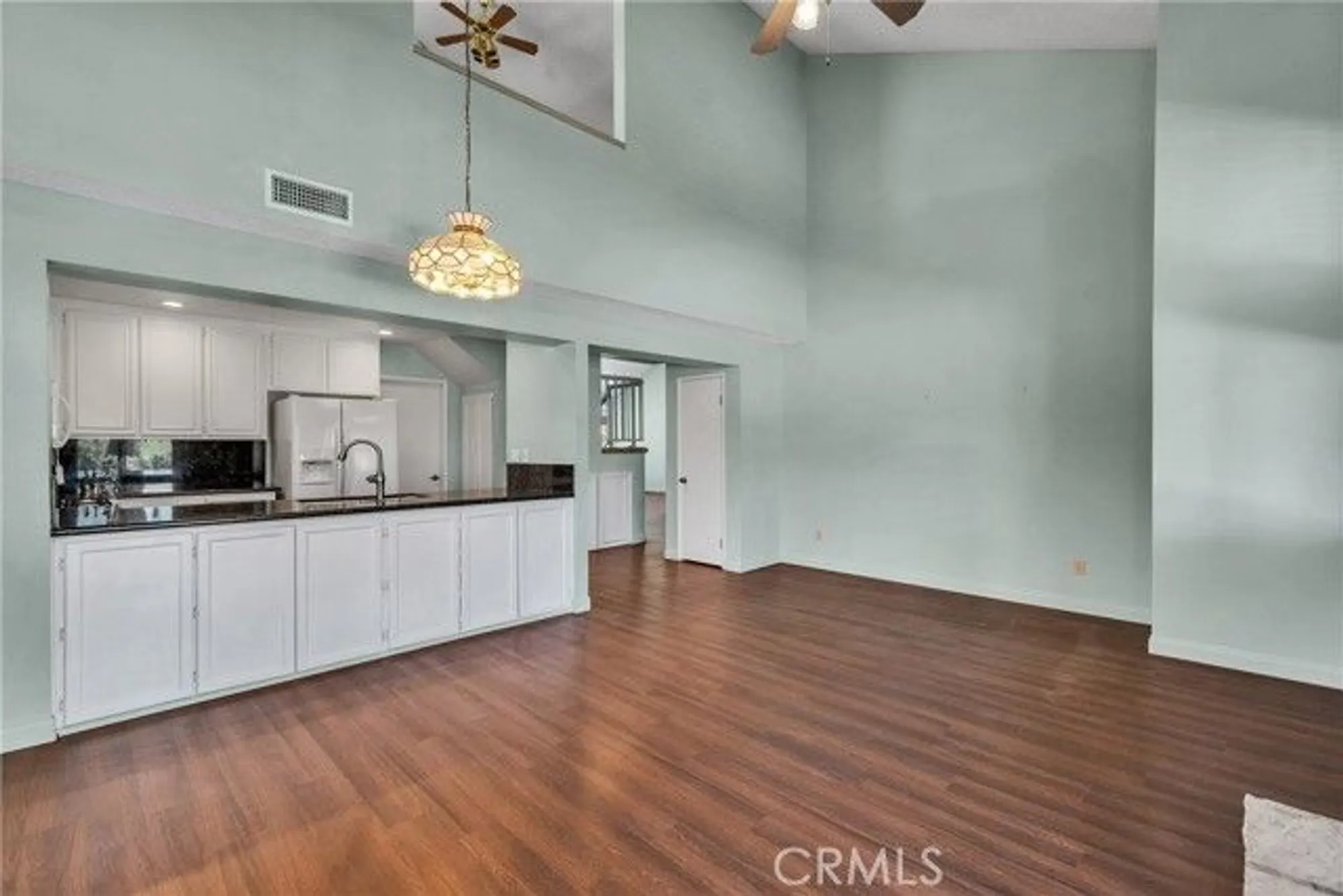 Property Slideshow image 16 of 45 | 1127 riviera ave, Banning, CA, 92220