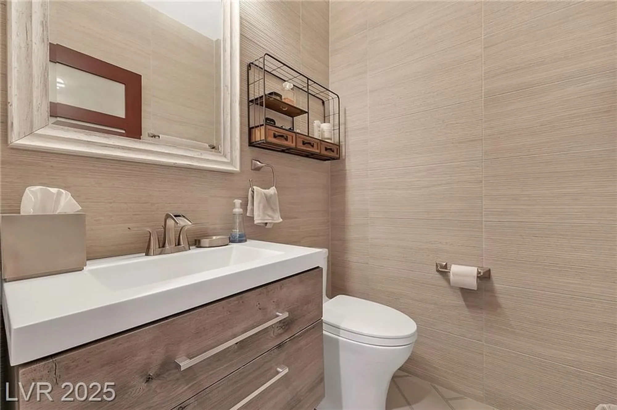 Property Slideshow image 34 of 56 | 1999 oliver springs st, Henderson, NV, 89052