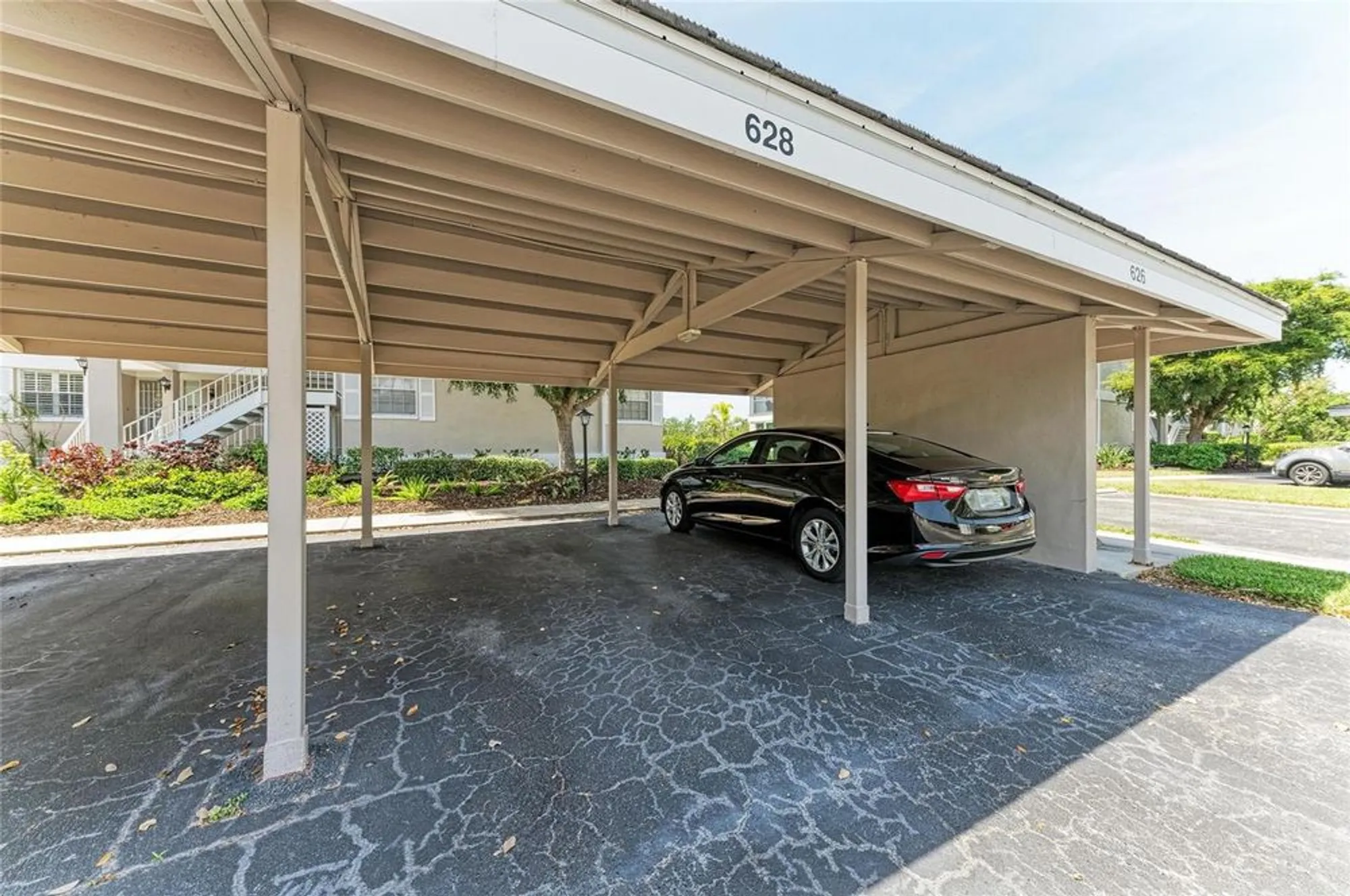 Property Slideshow image 40 of 66 | 628 estuary dr, Bradenton, FL, 34209