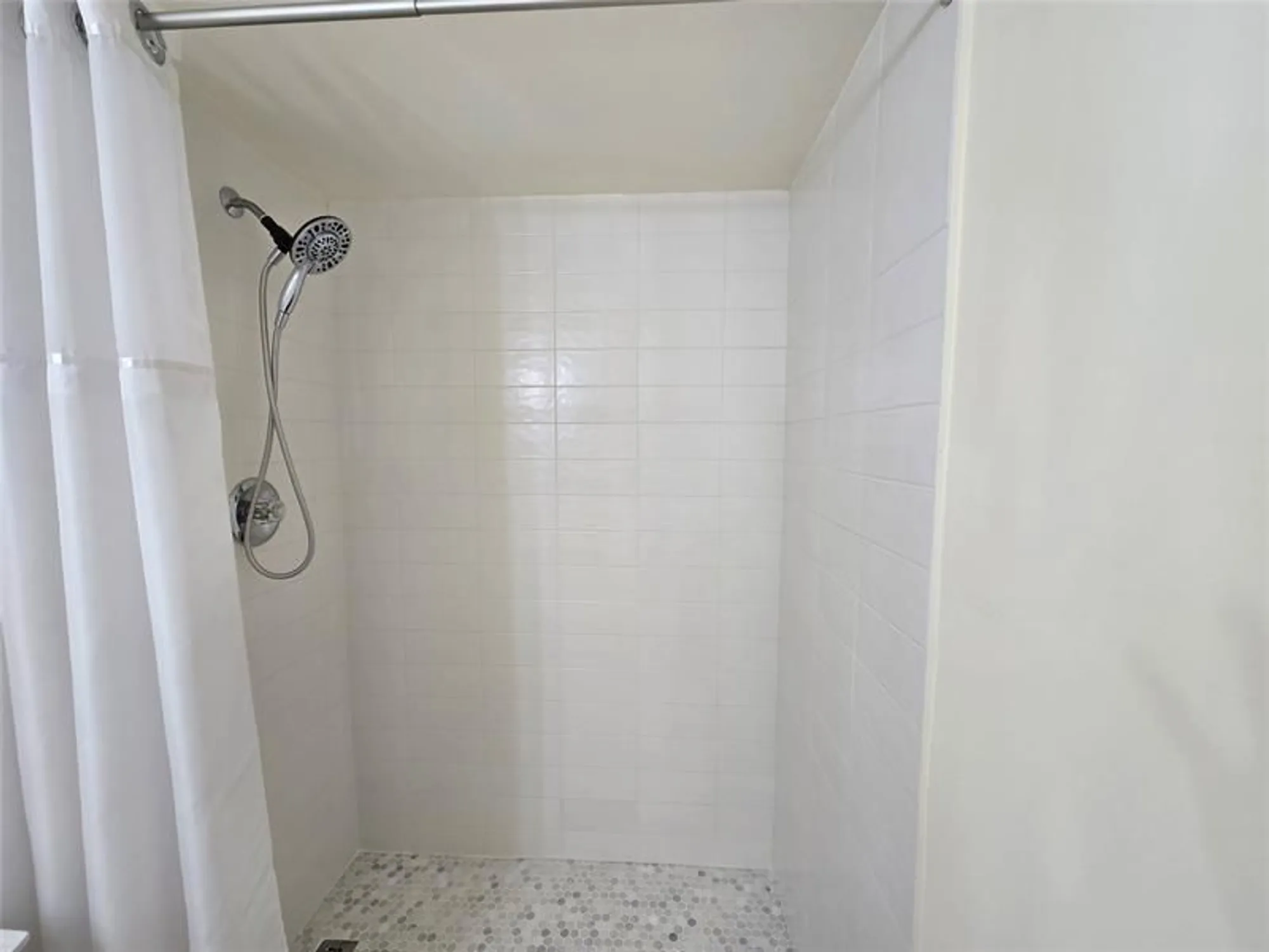 Property Slideshow image 15 of 18 | 7610 nw 1st st 203, Margate, FL, 33063