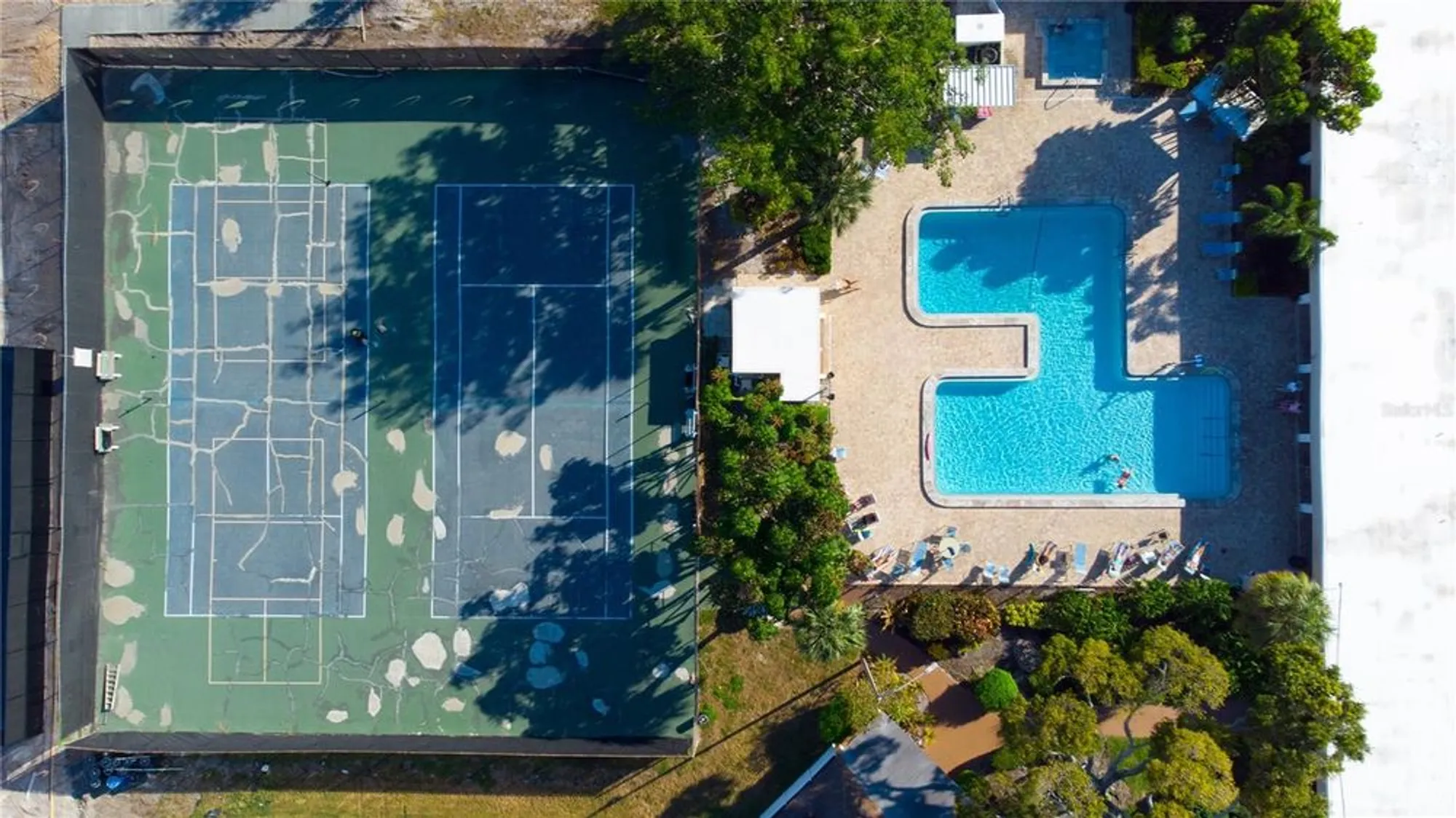 Property Slideshow image 21 of 25 | 5530 80th st n unit c201, St Petersburg, FL, 33709