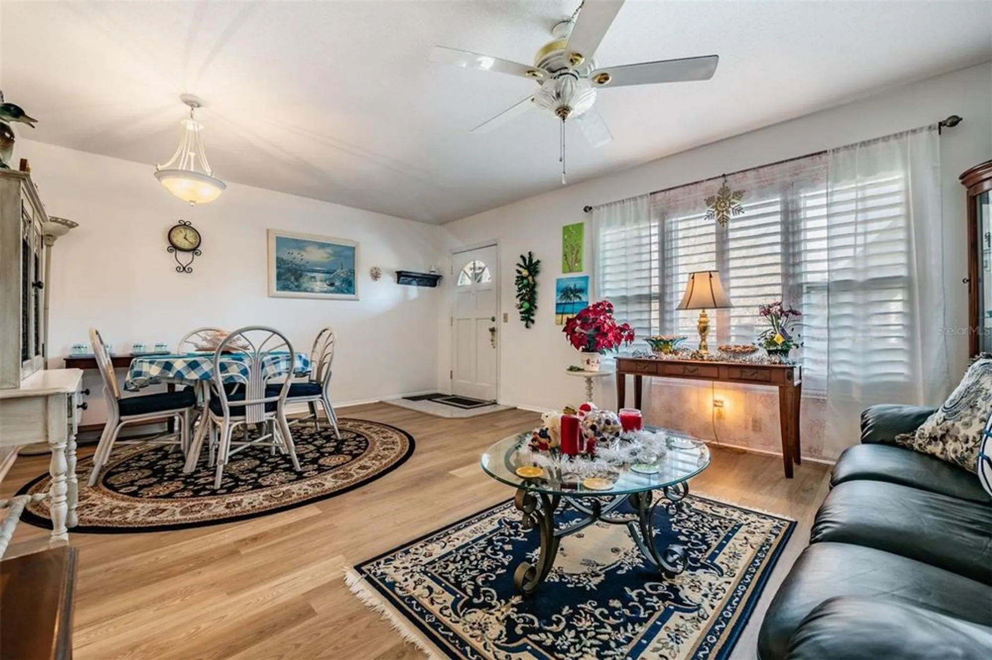 Property Slideshow image 5 of 46 | 2000 world parkway blvd apt 15, Clearwater, FL, 33763