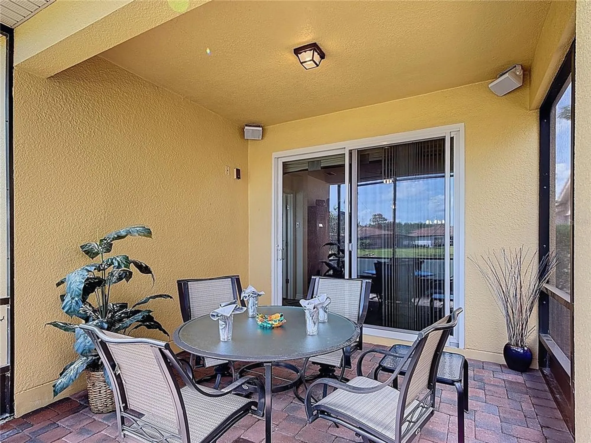Property Slideshow image 42 of 46 | 2502 palm tree dr, Poinciana, FL, 34759
