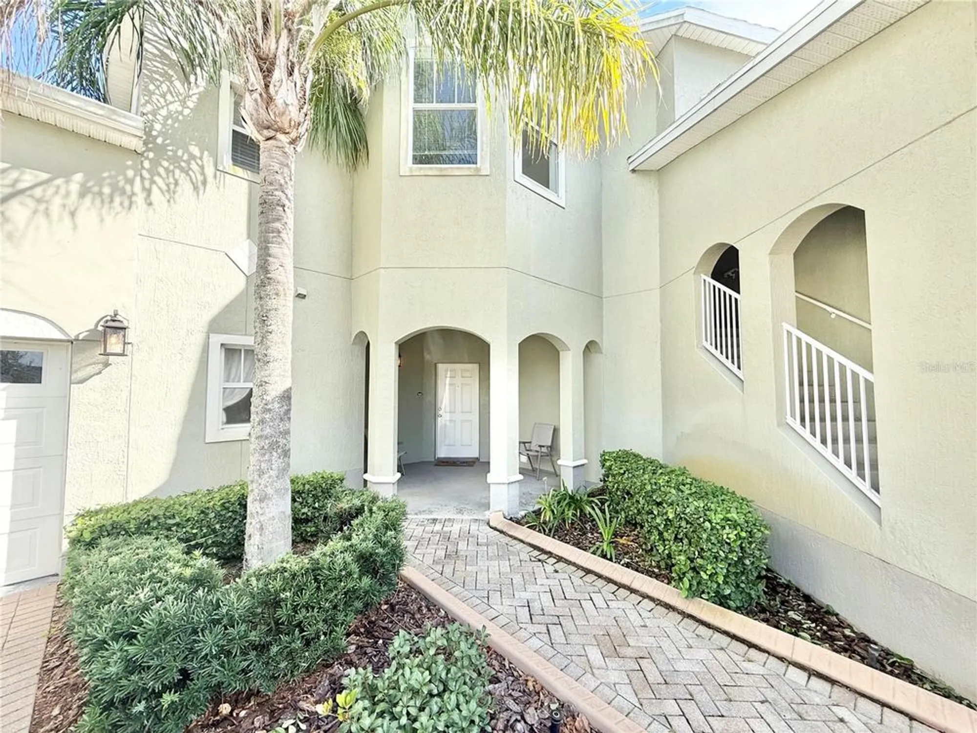 Property Slideshow image 4 of 42 | 3850 serenade ln # 3850, Lakeland, FL, 33811