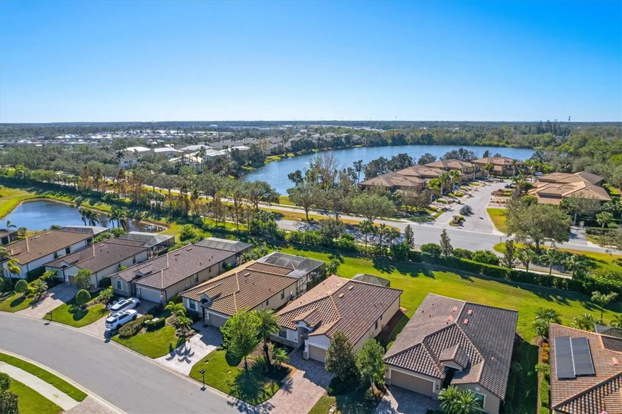 Property Slideshow image 29 of 92 | 6870 willowshire way, Bradenton, FL, 34212