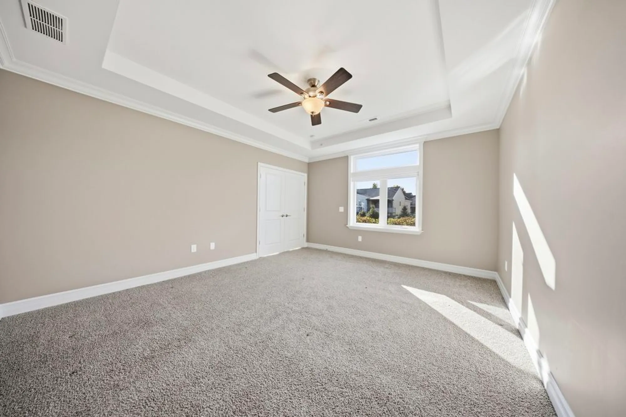 Property Slideshow image 27 of 50 | 437 stearn dr # 437, Genoa, IL, 60135