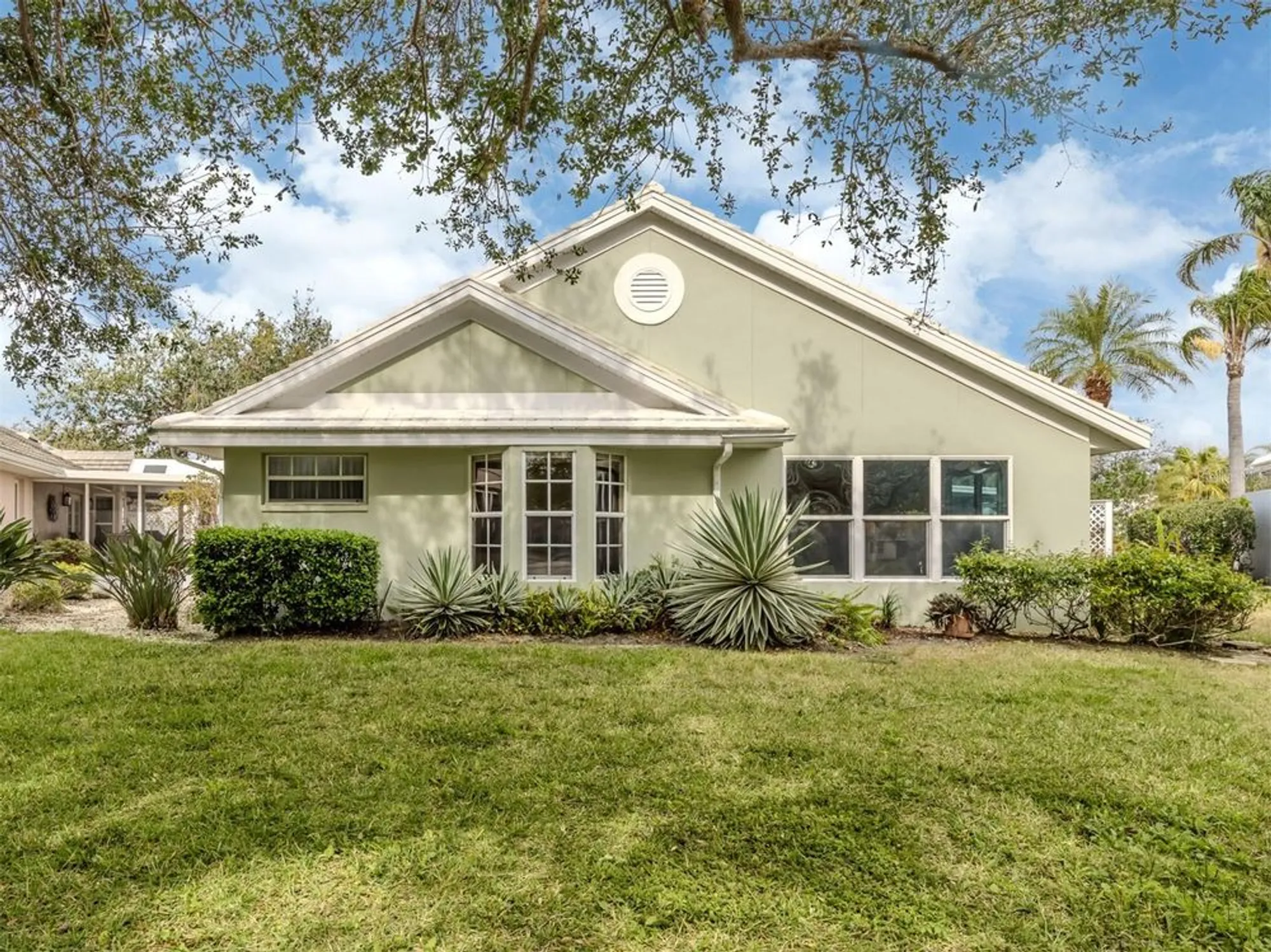 Property Slideshow image 27 of 83 | 503 clubside cir 47, Venice, FL, 34293