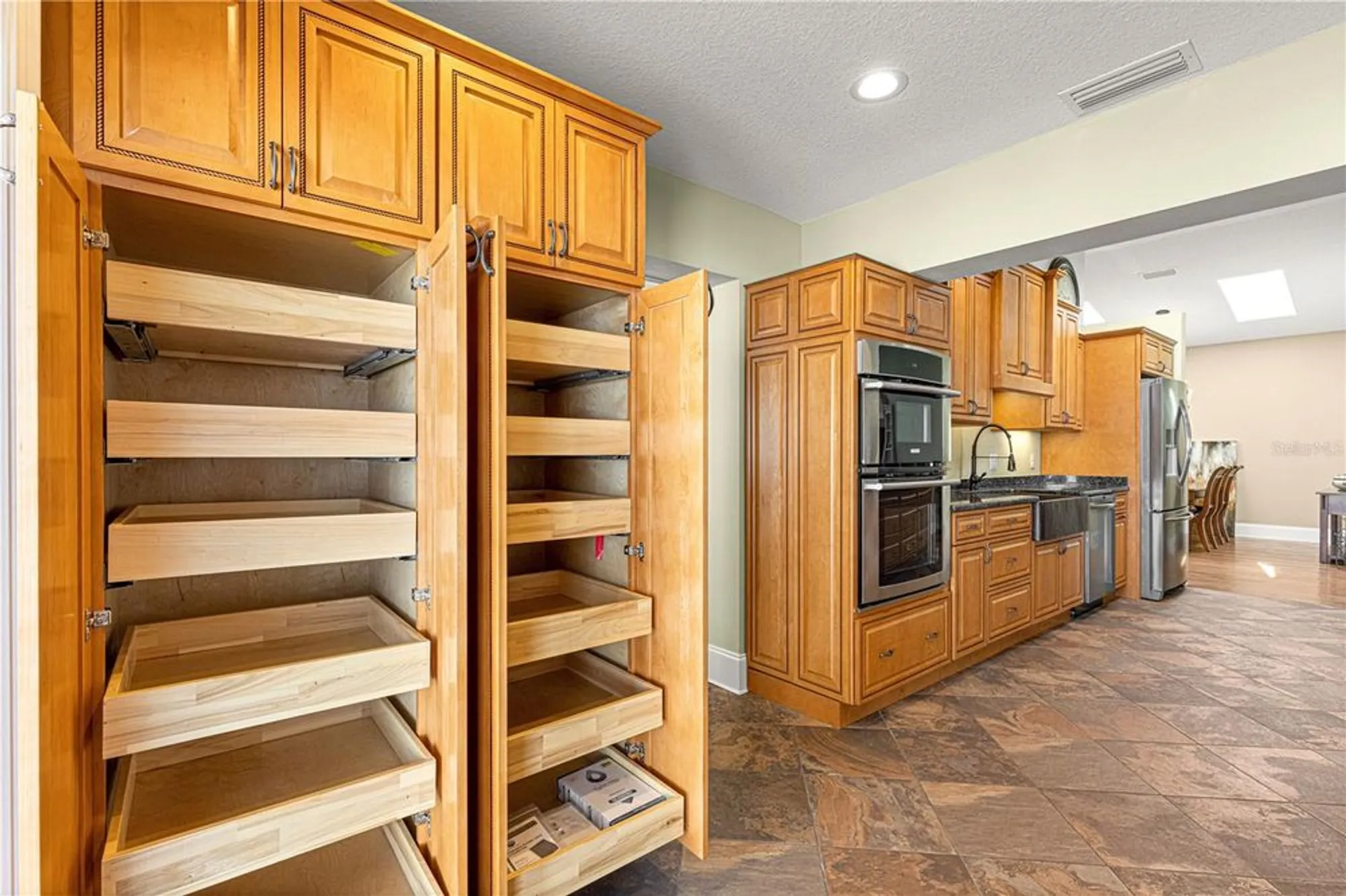 Property Slideshow image 13 of 60 | 9120 sw 91st ter, Ocala, FL, 34481