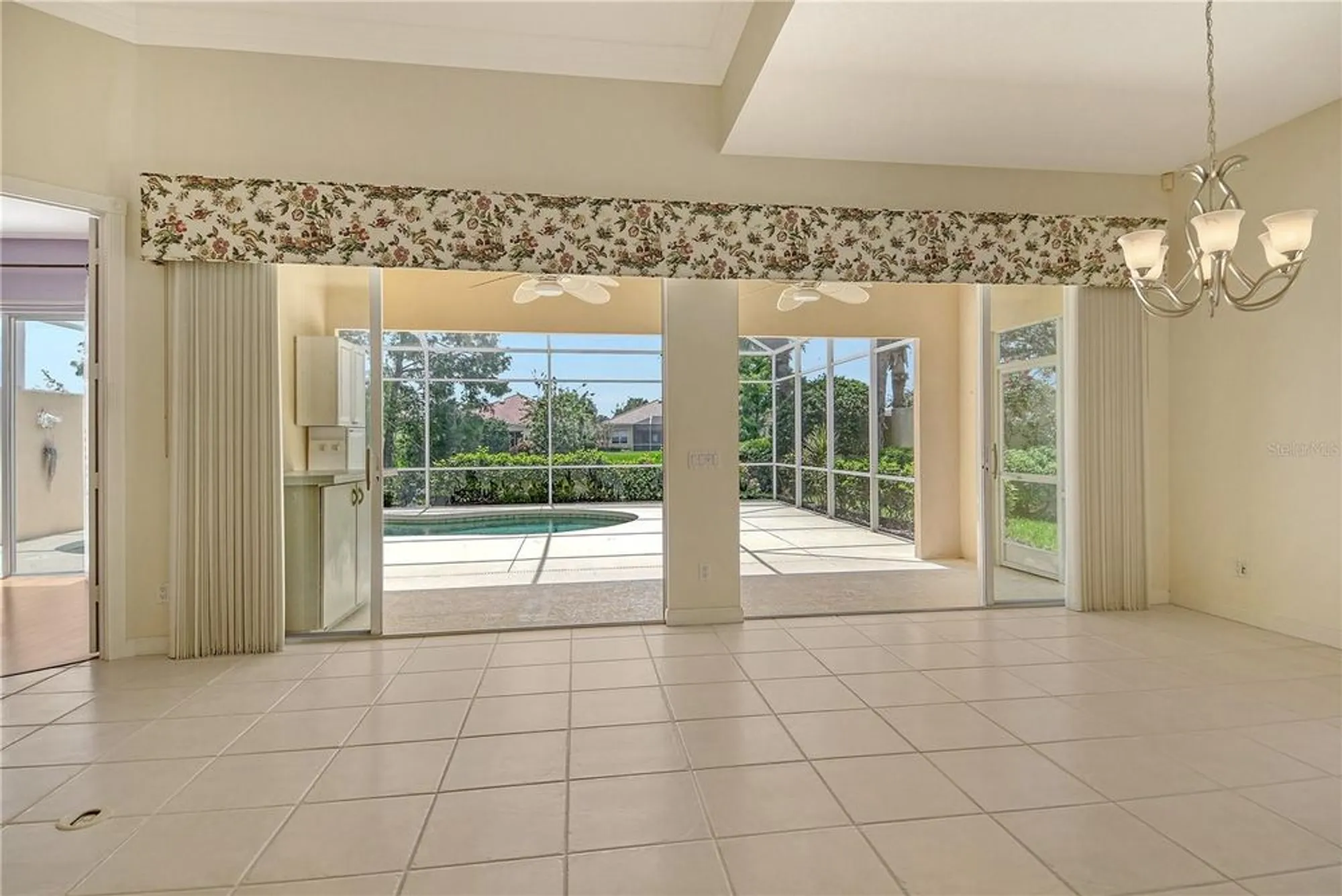 Property Slideshow image 33 of 70 | 5562 octonia pl, Sarasota, FL, 34238