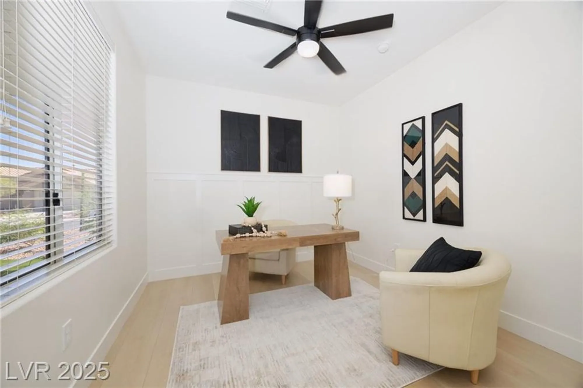 Property Slideshow image 24 of 43 | 2725 youngdale dr, Las Vegas, NV, 89134