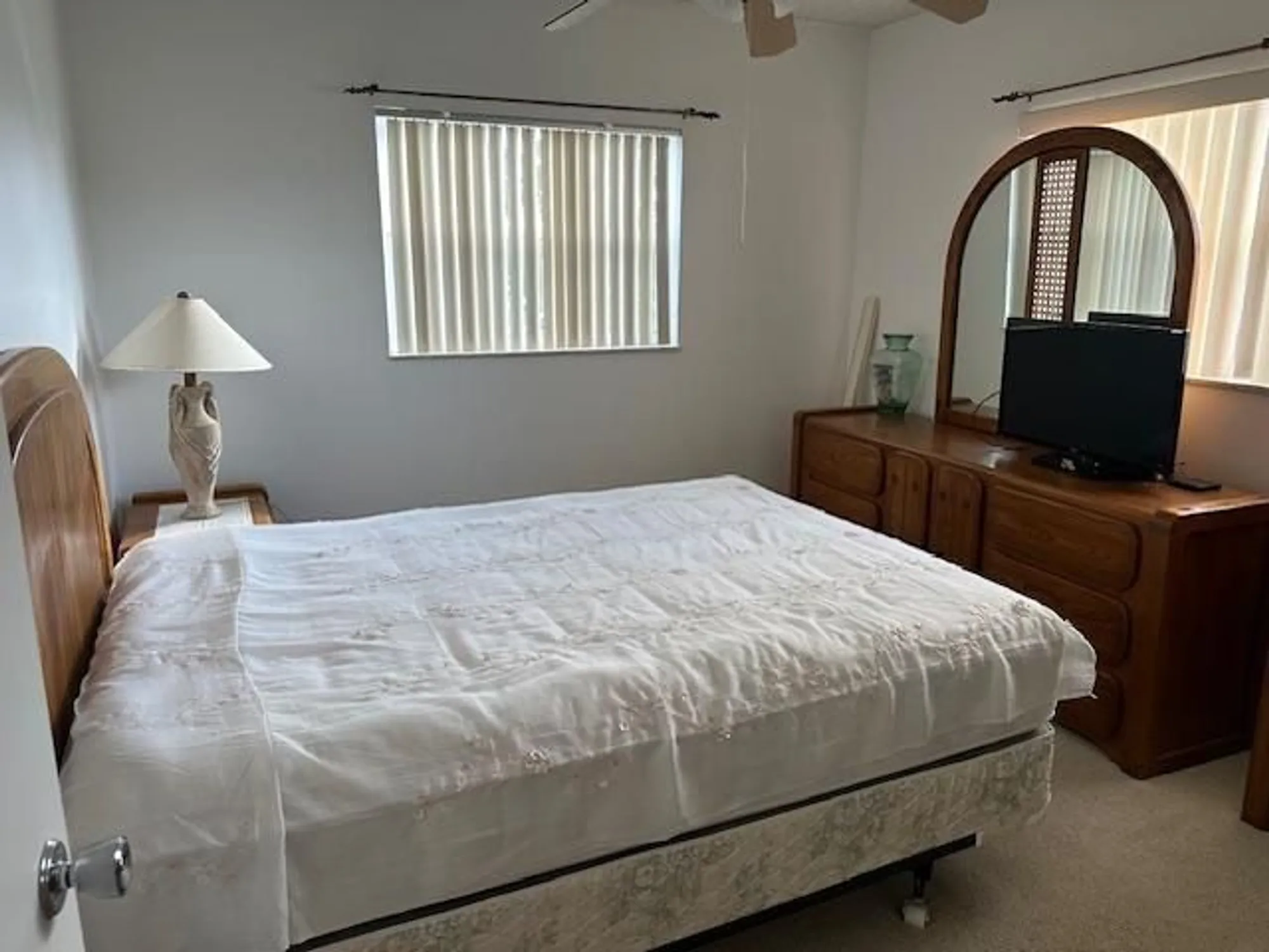 Property Slideshow image 12 of 20 | 600 nw 77th ave 208, Margate, FL, 33063