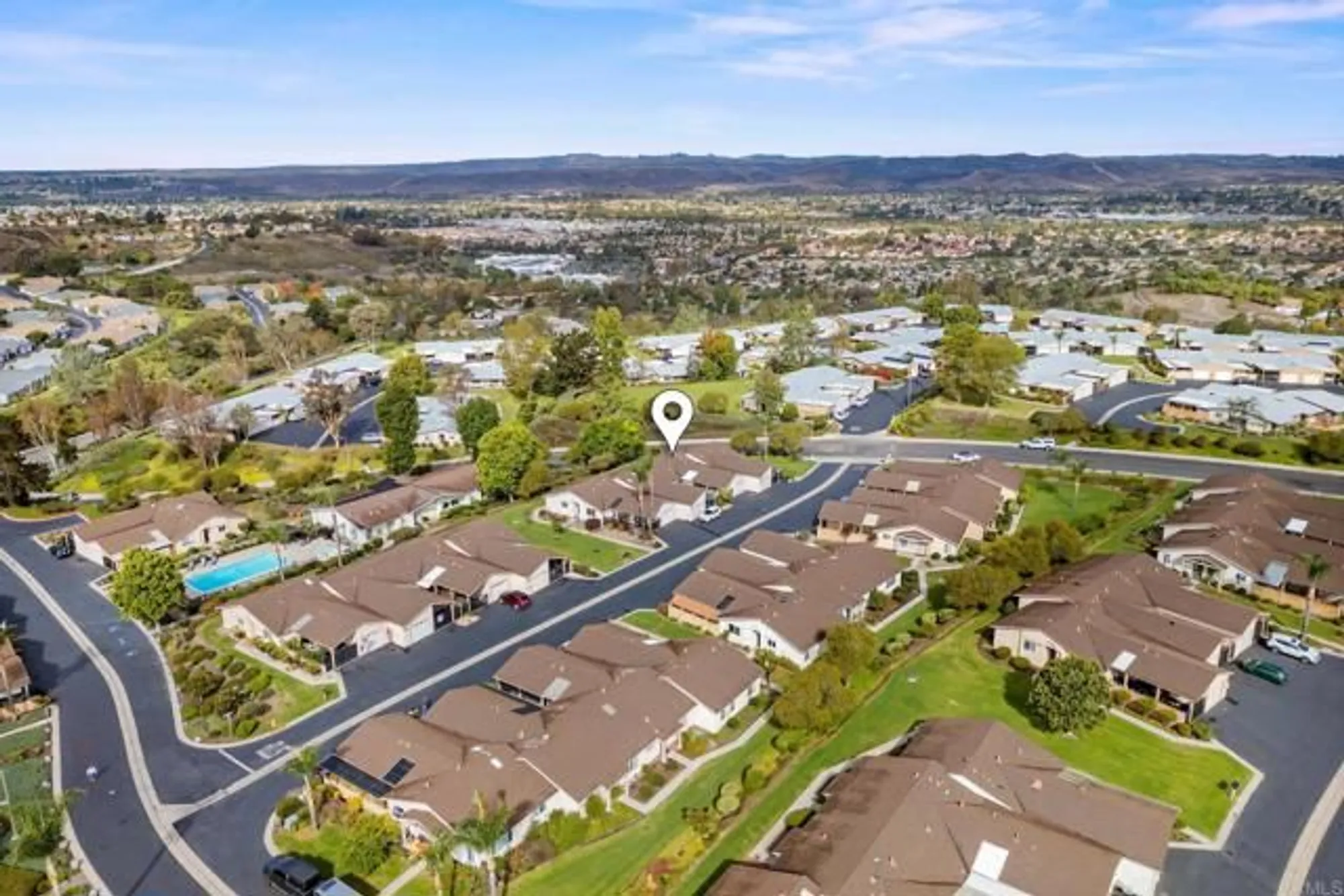 Property Slideshow image 18 of 19 | 4395 albatross way, Oceanside, CA, 92057