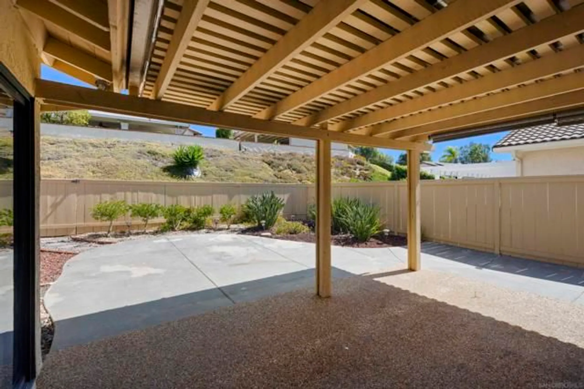 Property Slideshow image 26 of 38 | 13060 avenida marbella, San Diego, CA, 92128