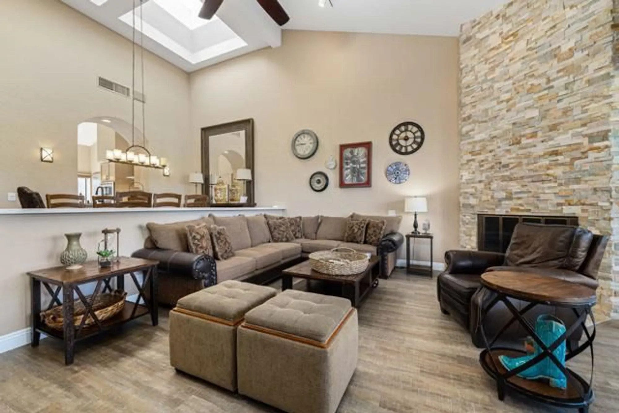 Property Slideshow image 23 of 44 | 54821 inverness way, La Quinta, CA, 92253