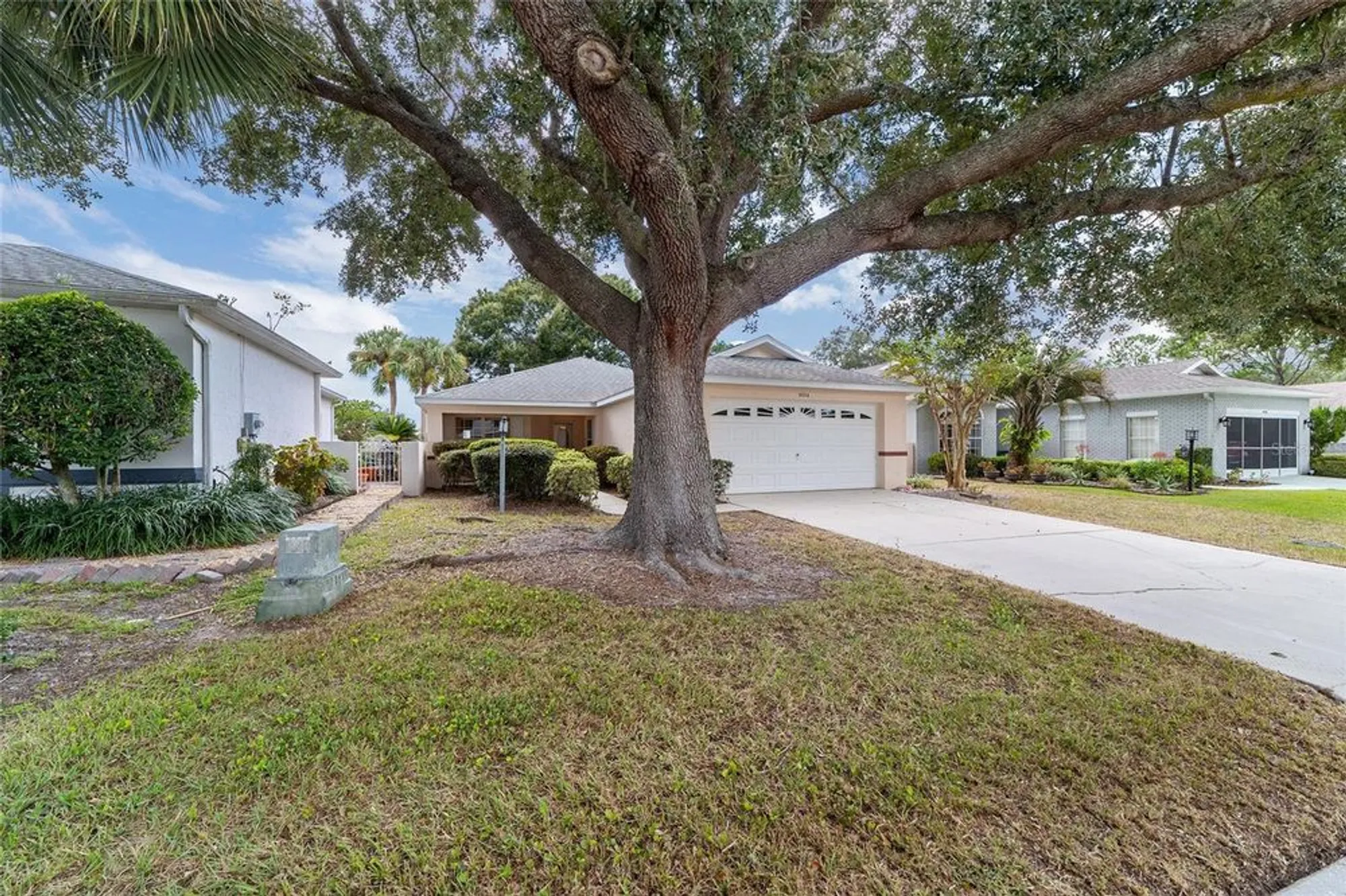 Property Slideshow image 7 of 51 | 9224 sw 93rd cir, Ocala, FL, 34481