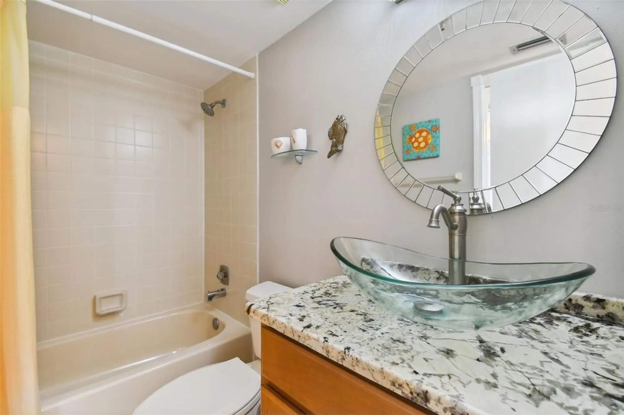 Property Slideshow image 25 of 70 | 6372 palma del mar blvd s apt 605, St Petersburg, FL, 33715