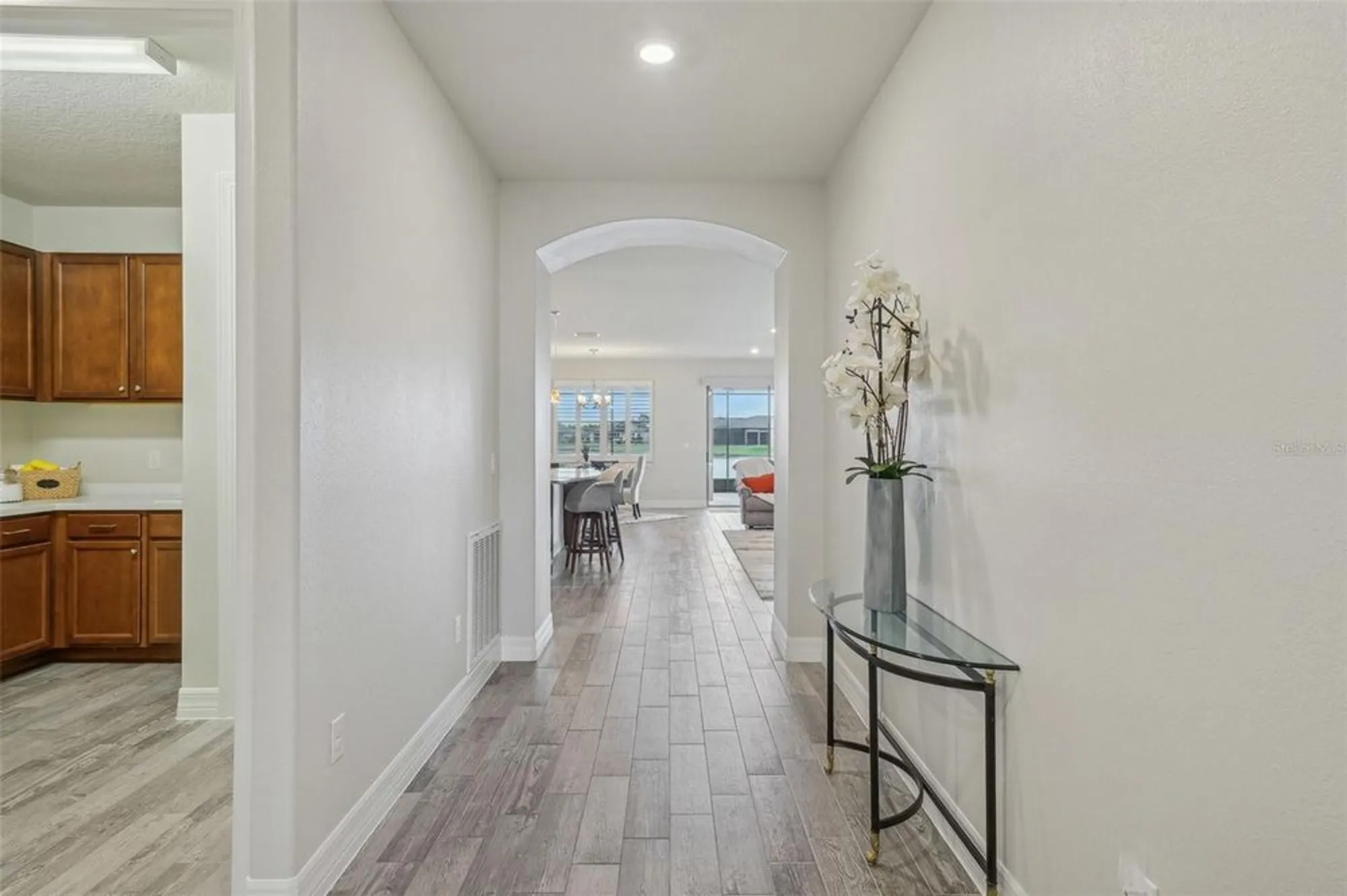 Property Slideshow image 8 of 98 | 19183 coastal shore ter, Land O Lakes, FL, 34638