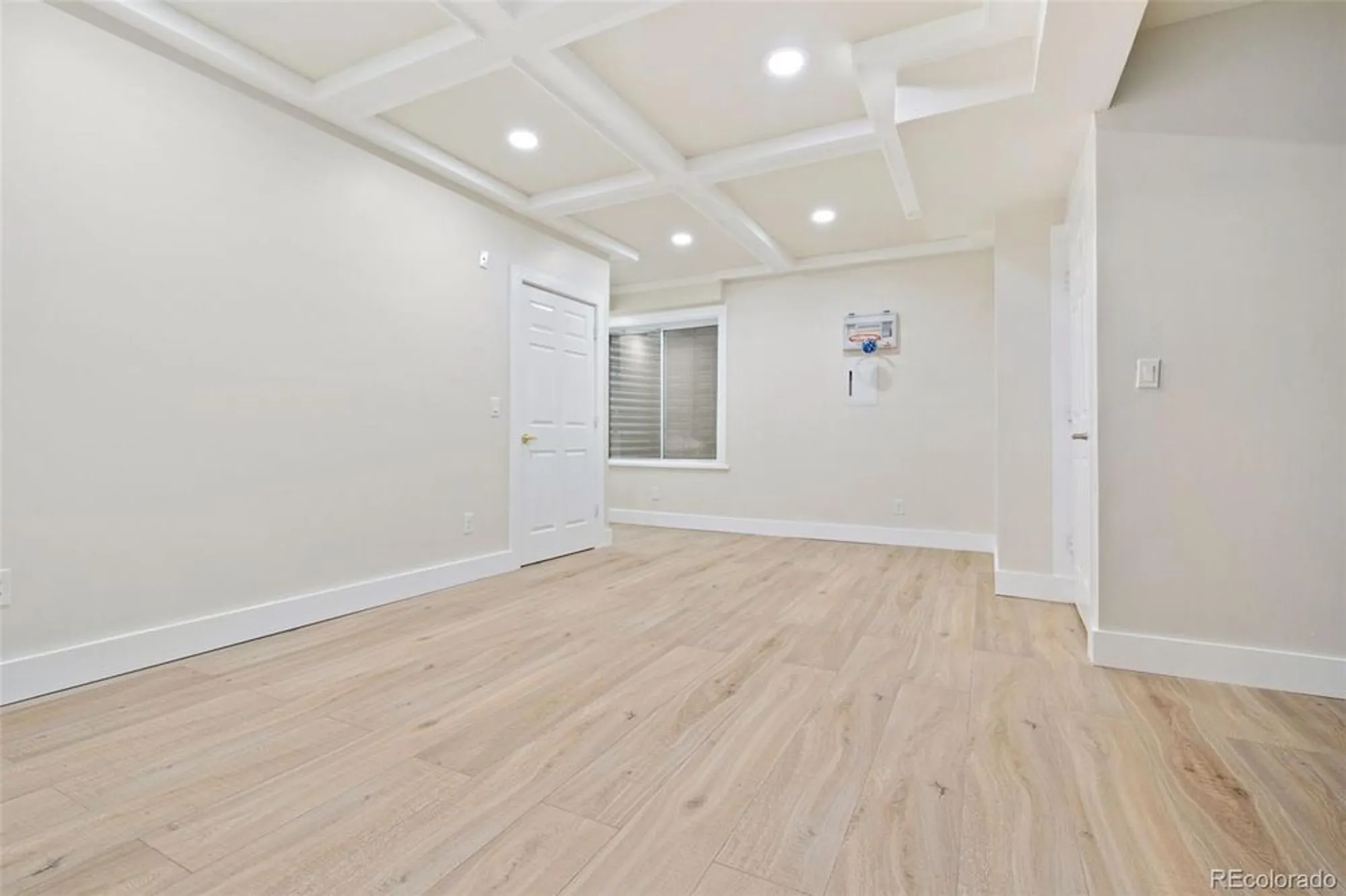 Property Slideshow image 28 of 41 | 2715 w greens dr, Littleton, CO, 80123