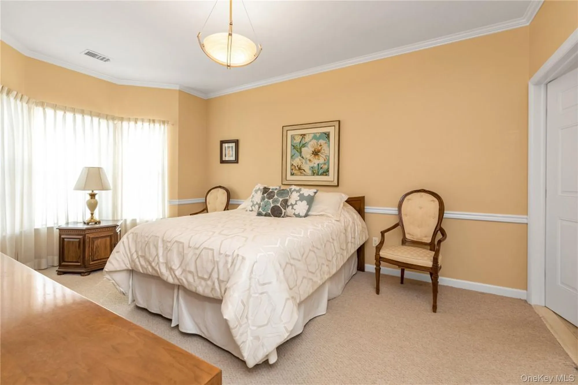 Property Slideshow image 11 of 27 | 331 spring dr, East Meadow, NY, 11554