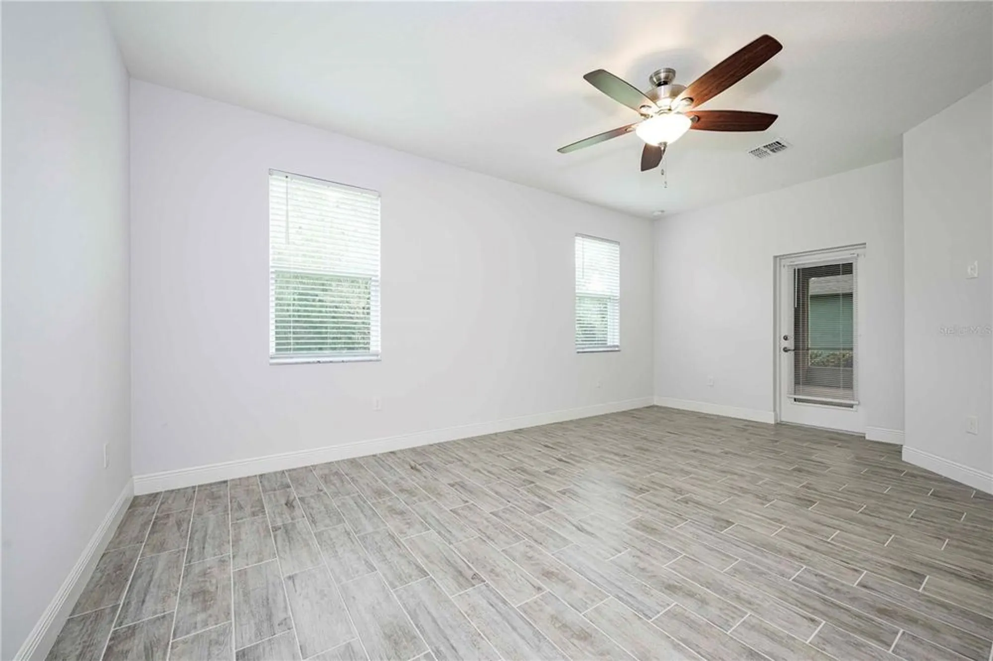 Property Slideshow image 17 of 42 | 12 huntington pl, Ormond Beach, FL, 32174