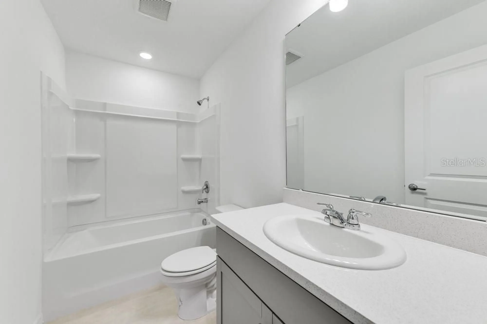 Property Slideshow image 24 of 41 | 15152 cuzcorro ct, Nokomis, FL, 34275