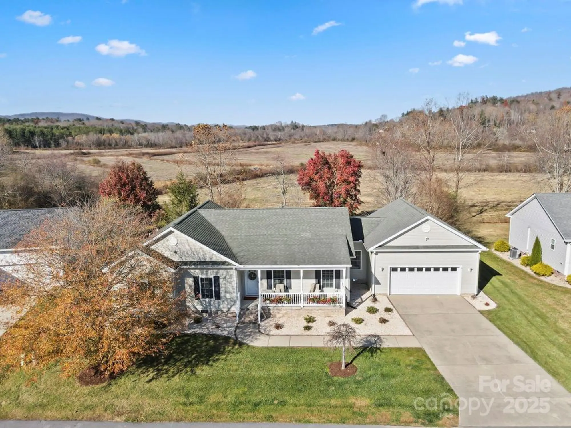 Property Slideshow image 47 of 48 | 494 riverwind dr, Hendersonville, NC, 28739