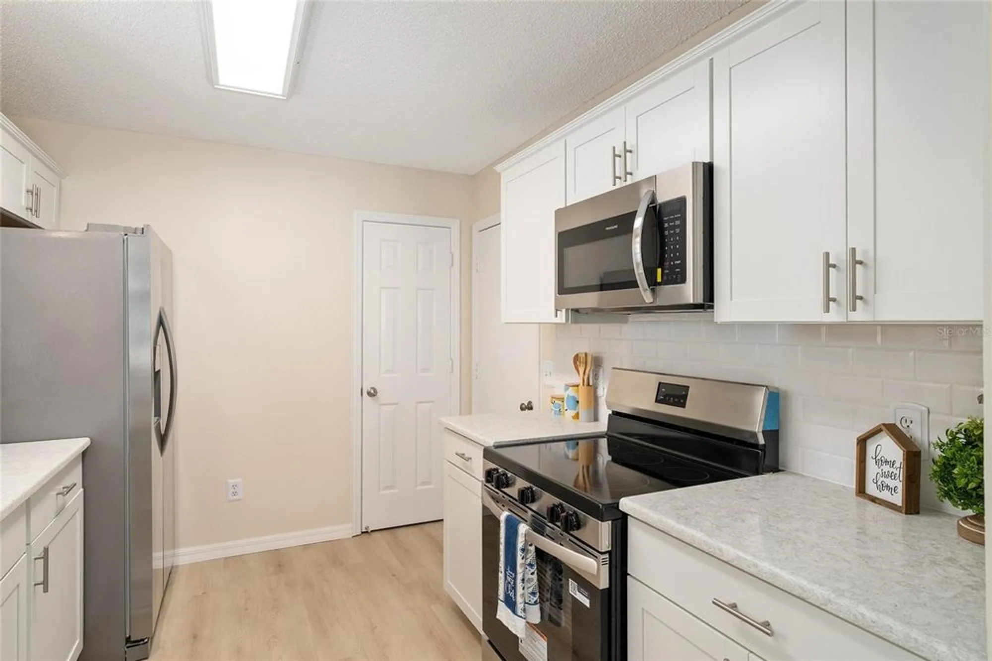 Property Slideshow image 9 of 36 | 403 duarte ln, The Villages, FL, 32159