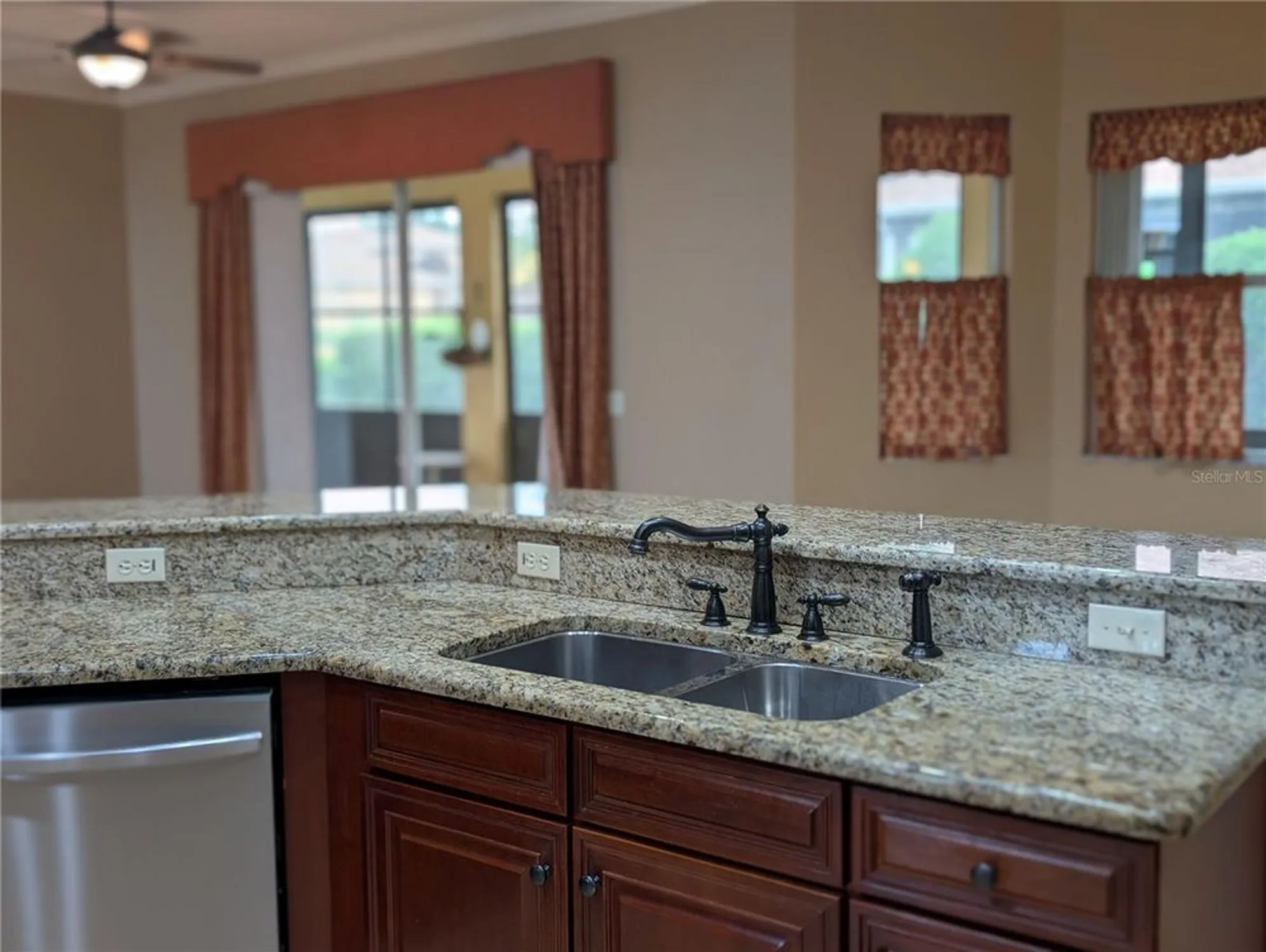 Property Slideshow image 22 of 64 | 4496 strathmore dr, Lake Wales, FL, 33859