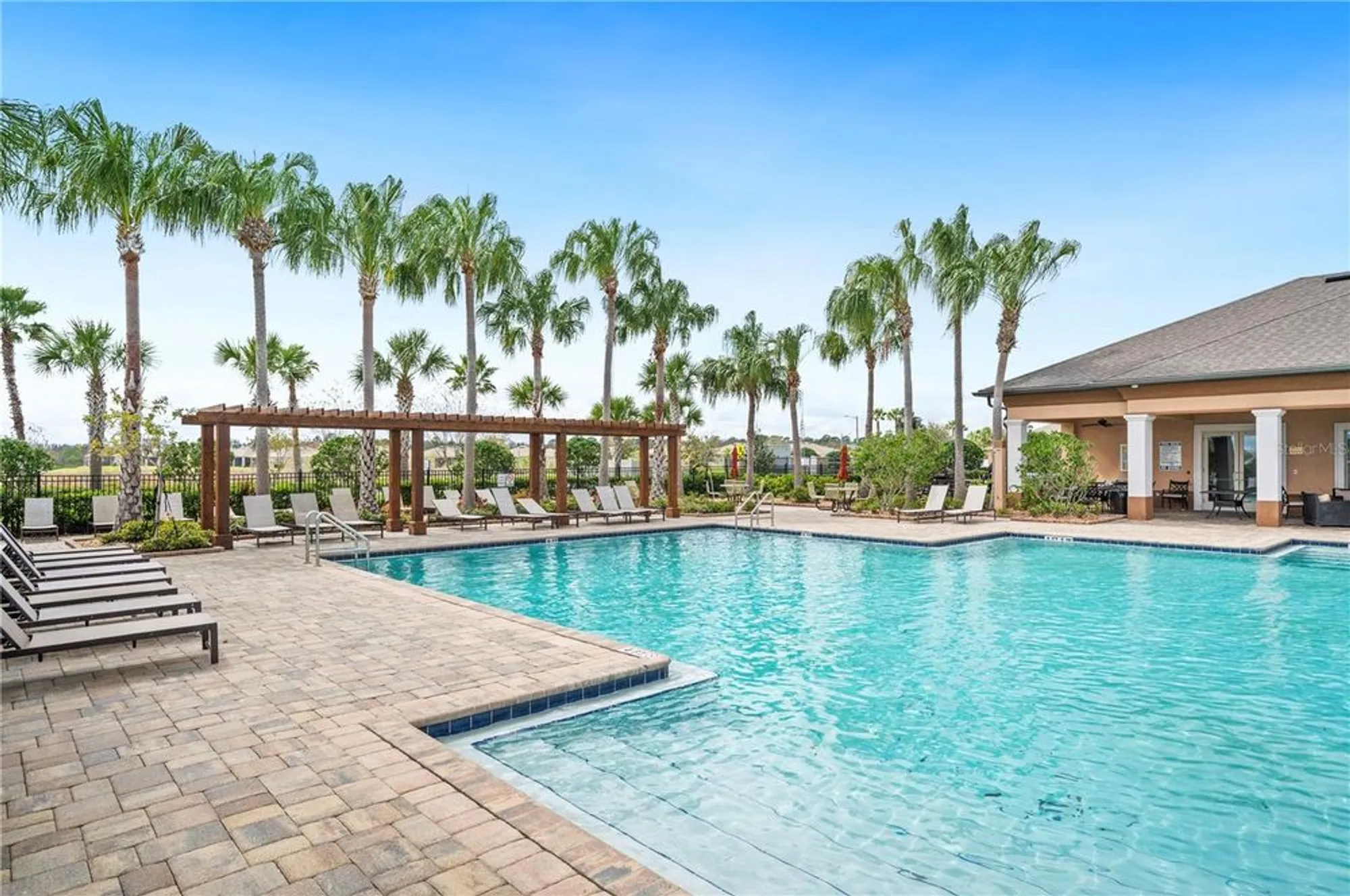 Property Slideshow image 39 of 41 | 2719 grandbury grove rd, Lakeland, FL, 33811