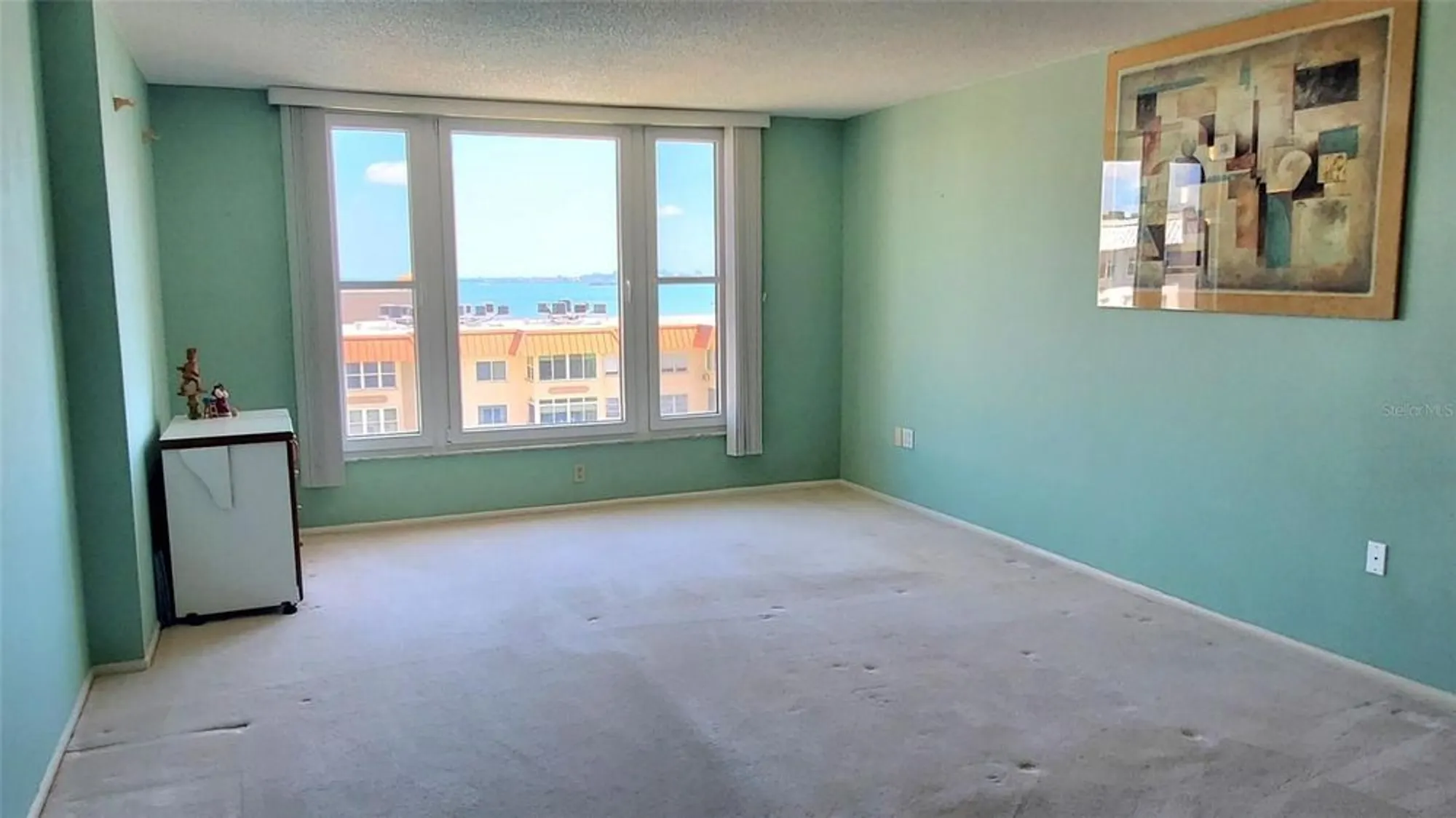 Property Slideshow image 10 of 24 | 632 edgewater dr 832, Dunedin, FL, 34698