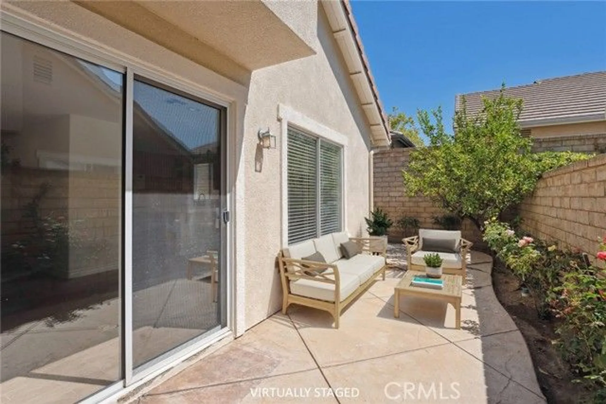 Property Slideshow image 10 of 52 | 2024 tulip ave, Simi Valley, CA, 93063