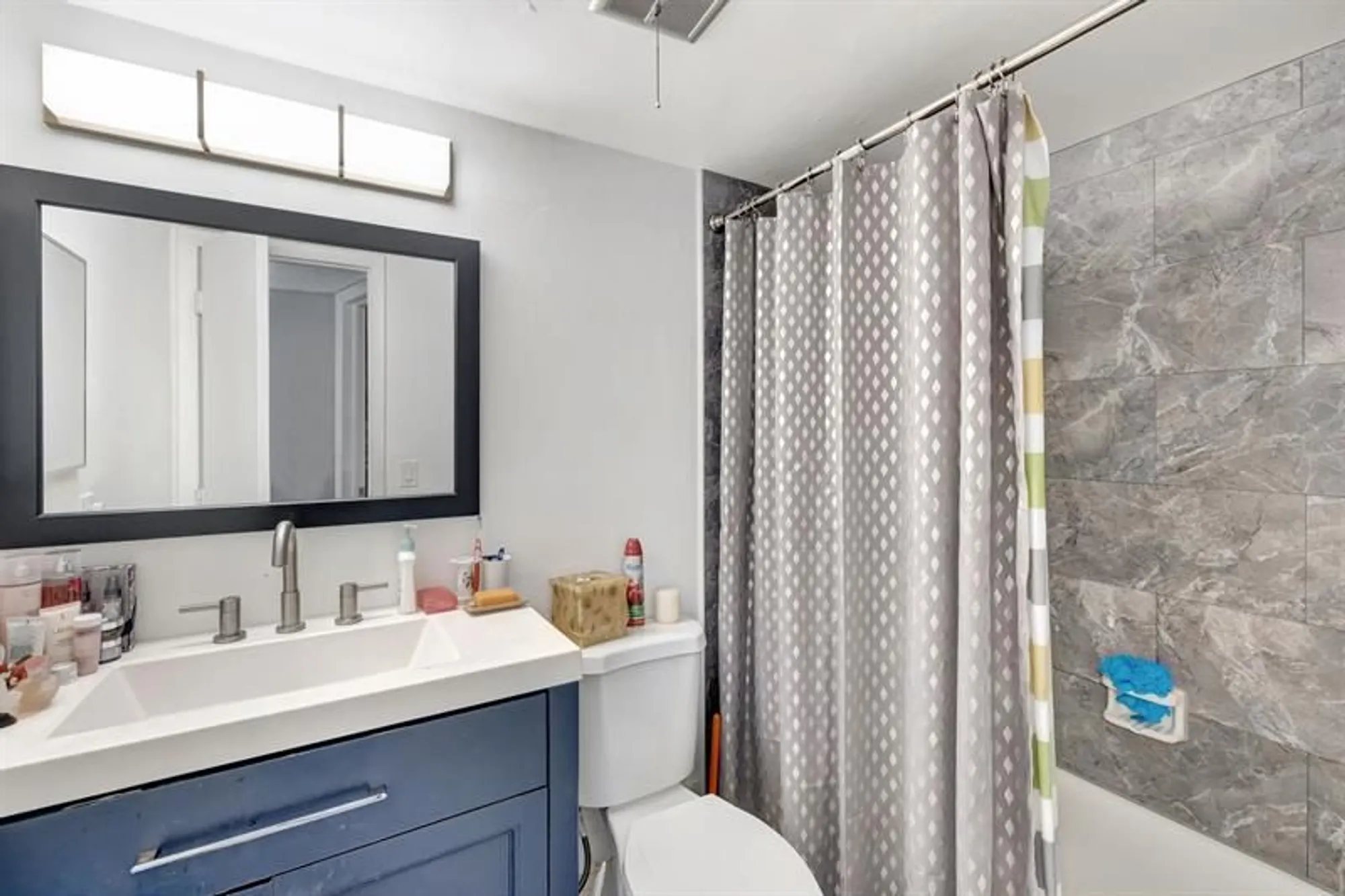 Property Slideshow image 10 of 31 | 5860 nw 64th ave apt 201, Tamarac, FL, 33319