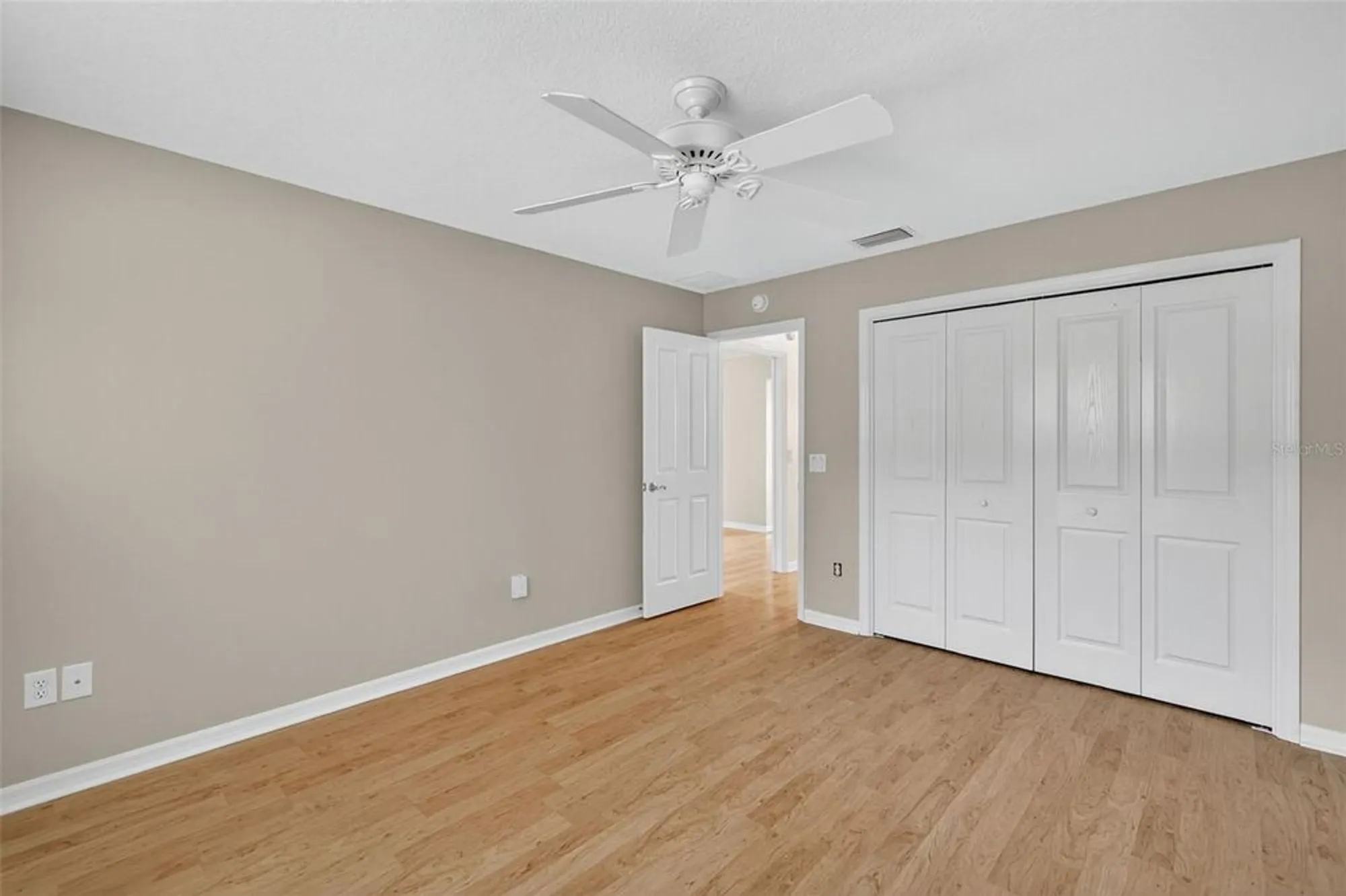 Property Slideshow image 26 of 36 | 2377 longbow trl, The Villages, FL, 32162