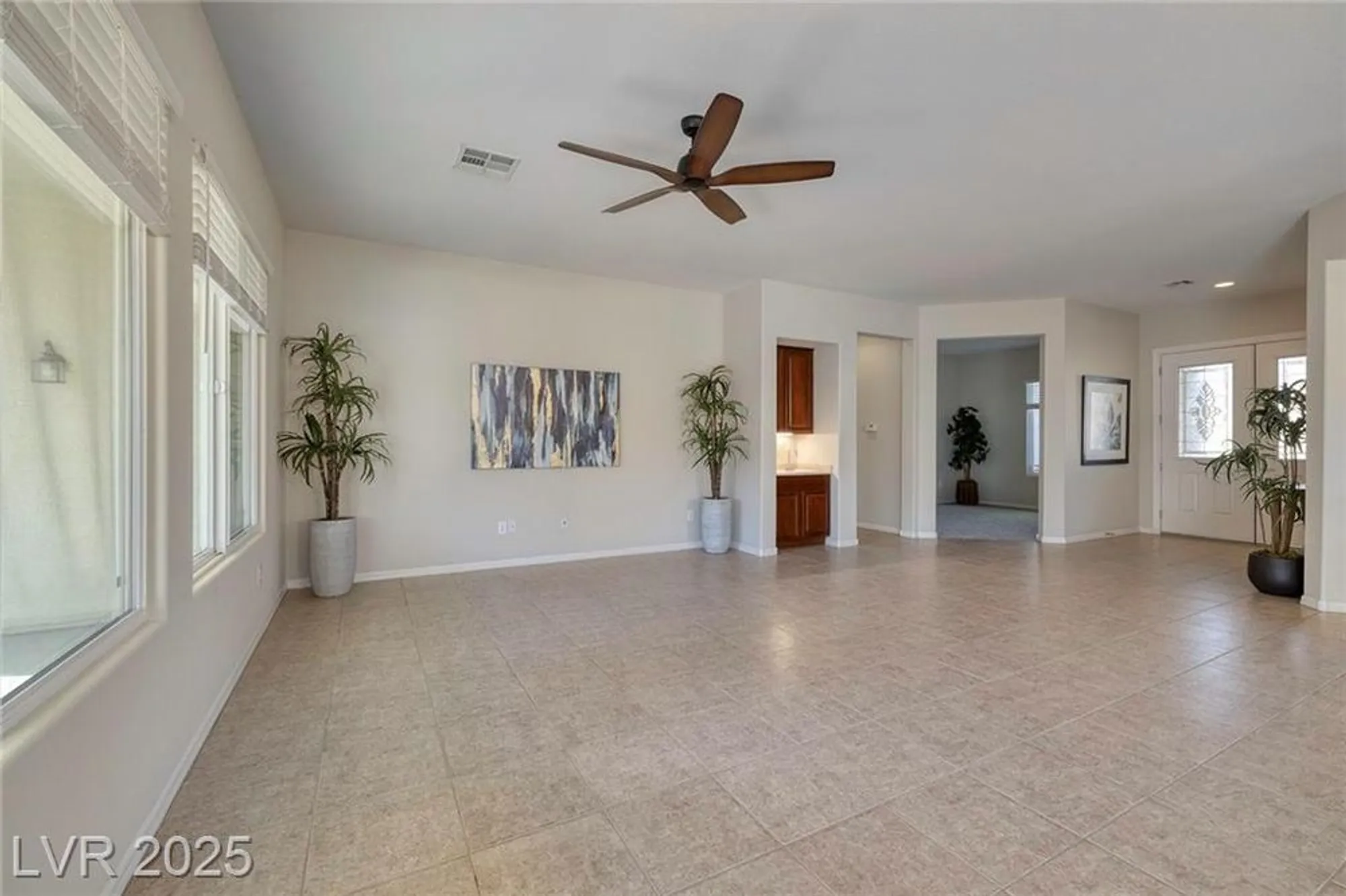 Property Slideshow image 14 of 53 | 2156 twin falls dr, Henderson, NV, 89044