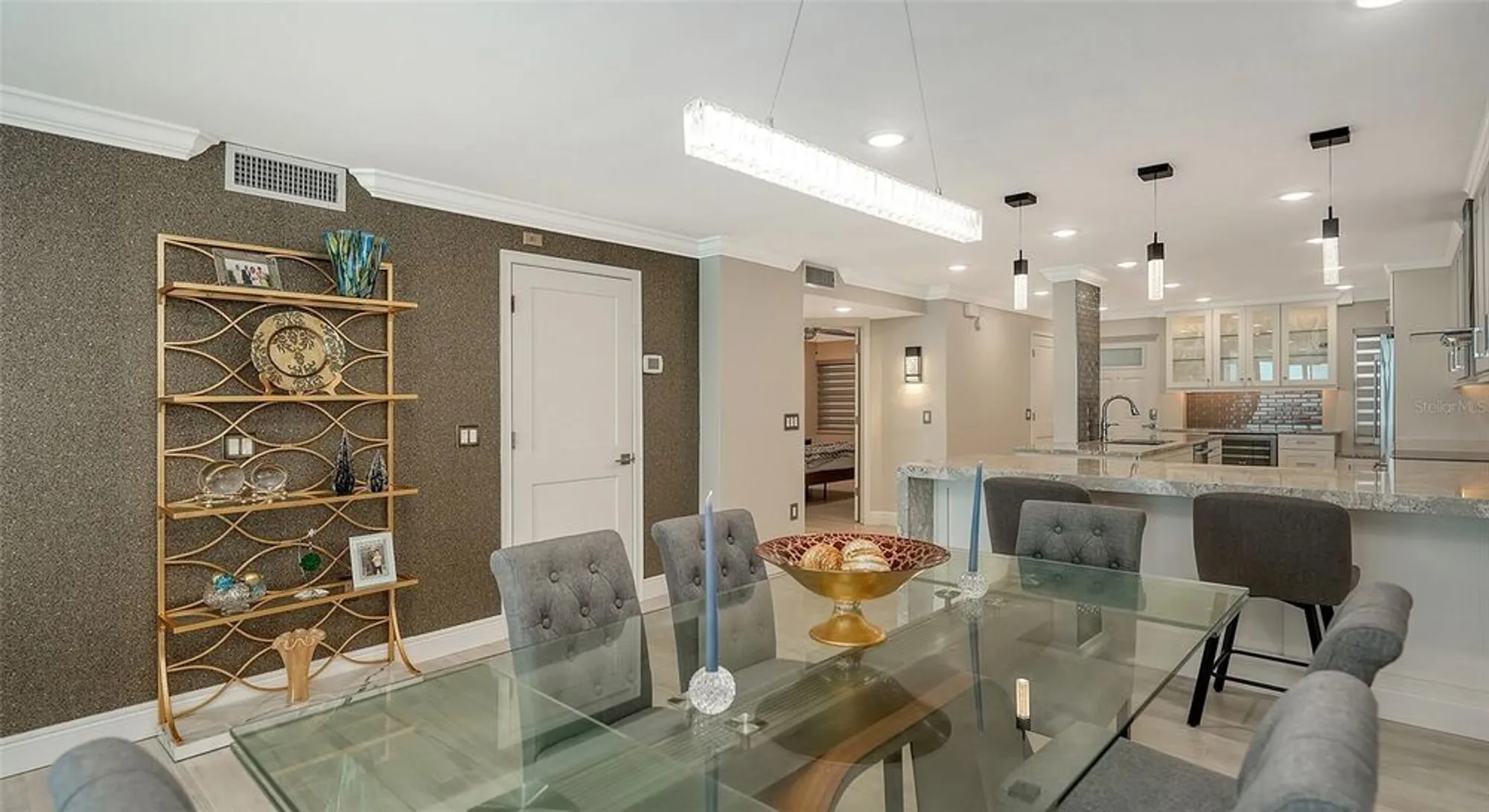 Property Slideshow image 25 of 82 | 19 whispering sands dr apt 1105, Sarasota, FL, 34242