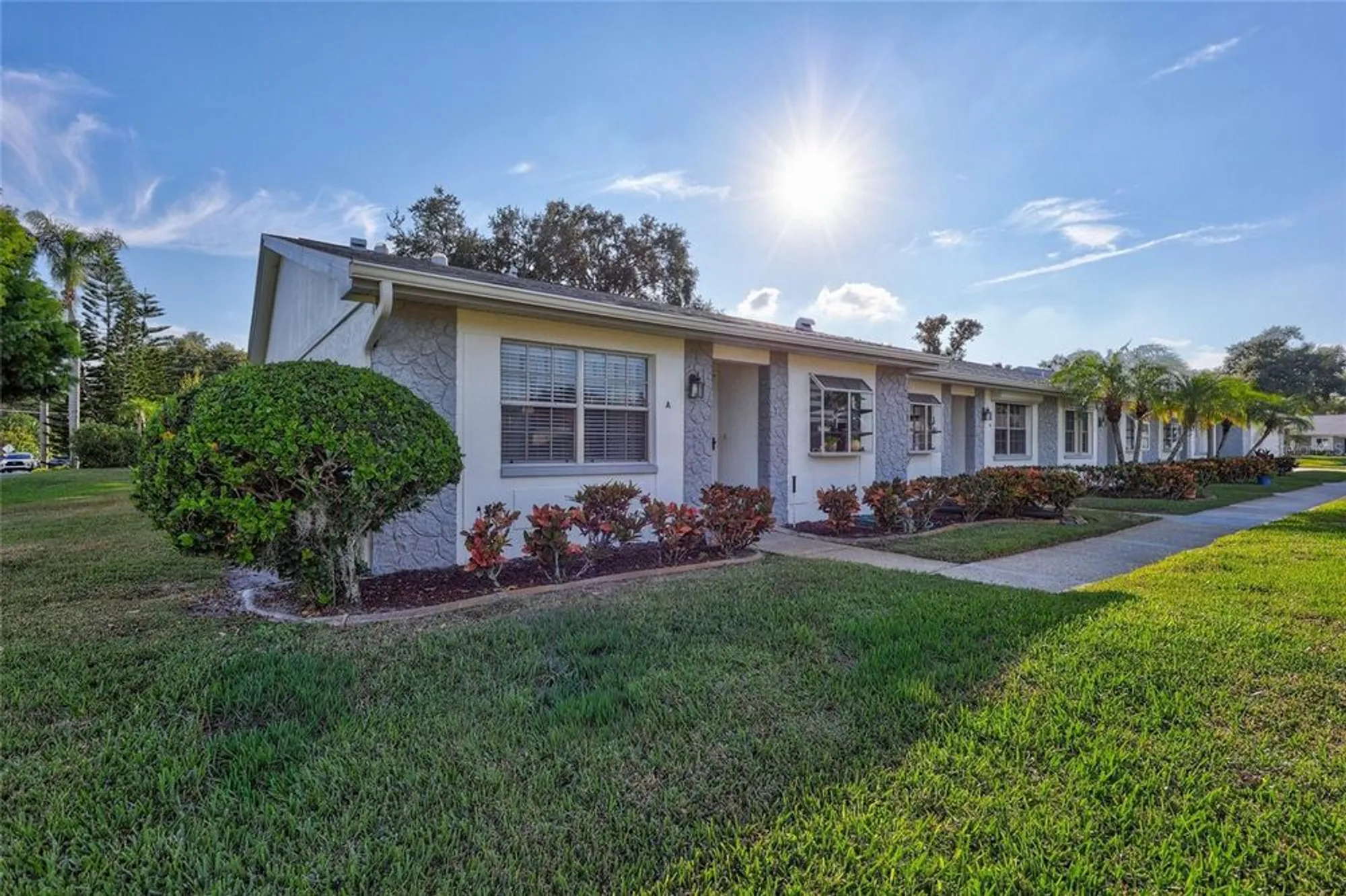 Property Slideshow image 36 of 66 | 3390 stonehaven ct a, Palm Harbor, FL, 34684
