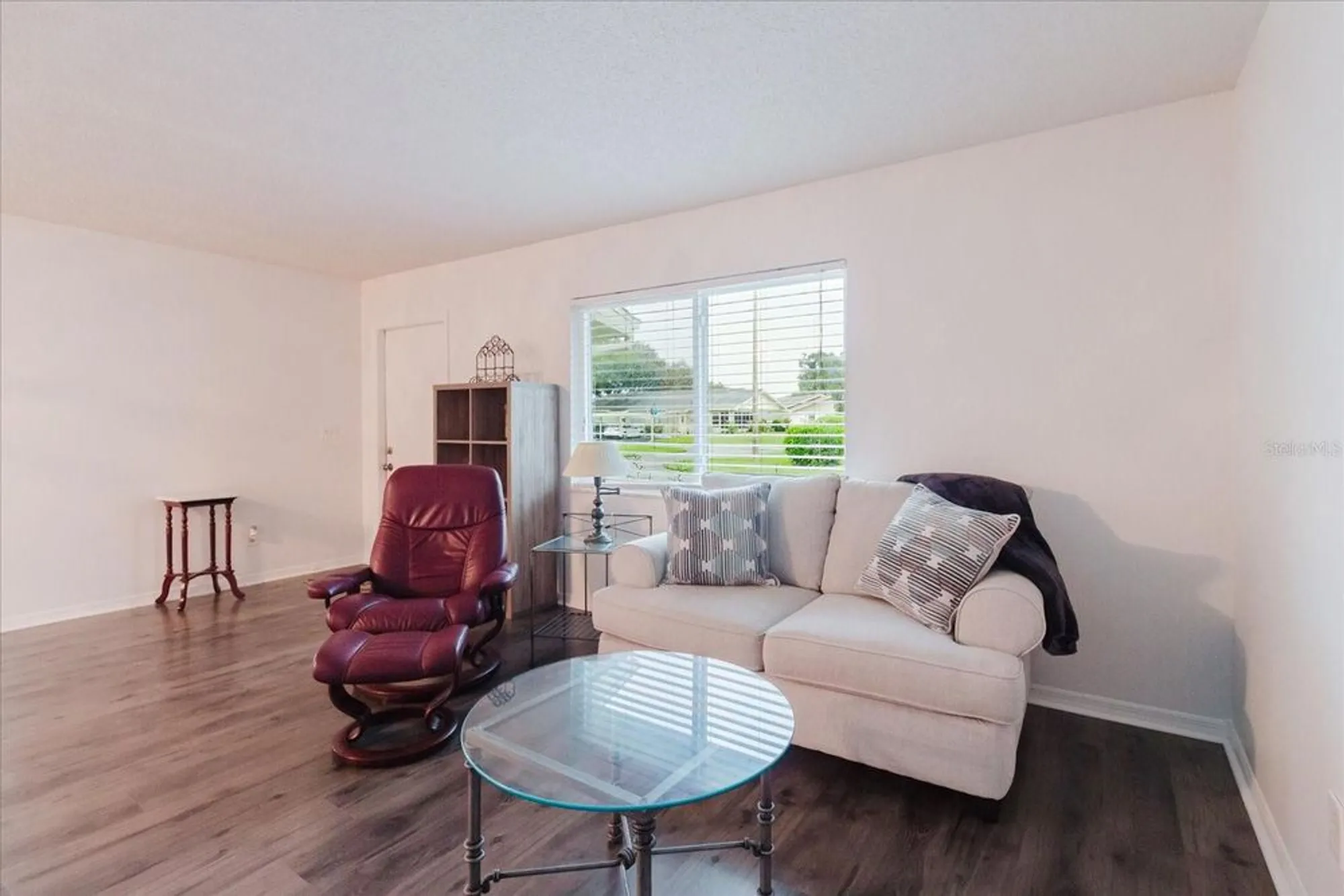 Property Slideshow image 9 of 63 | 2209 grenadier dr, Sun City Center, FL, 33573