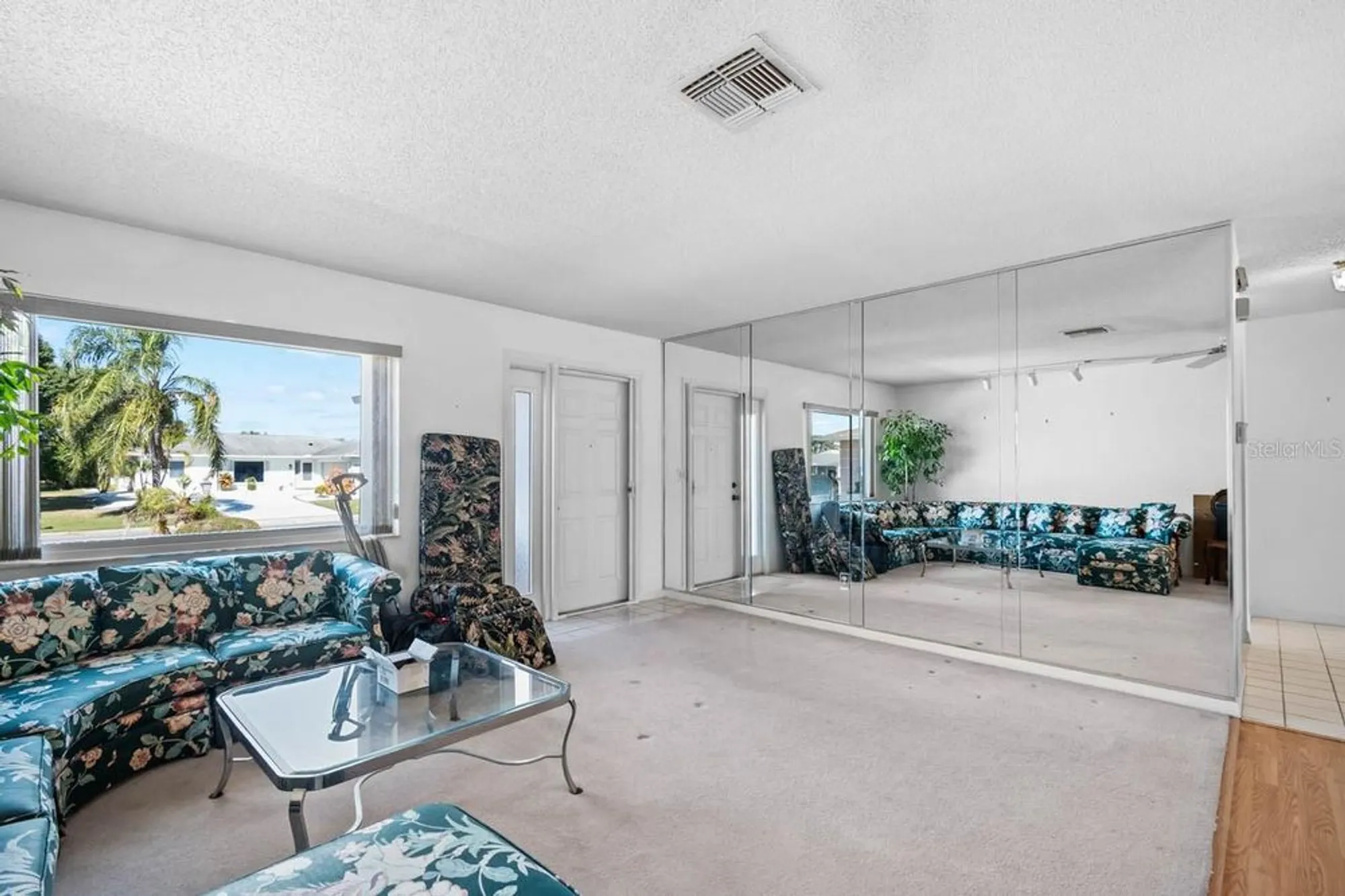 Property Slideshow image 9 of 45 | 606 fort duquesna dr, Sun City Center, FL, 33573