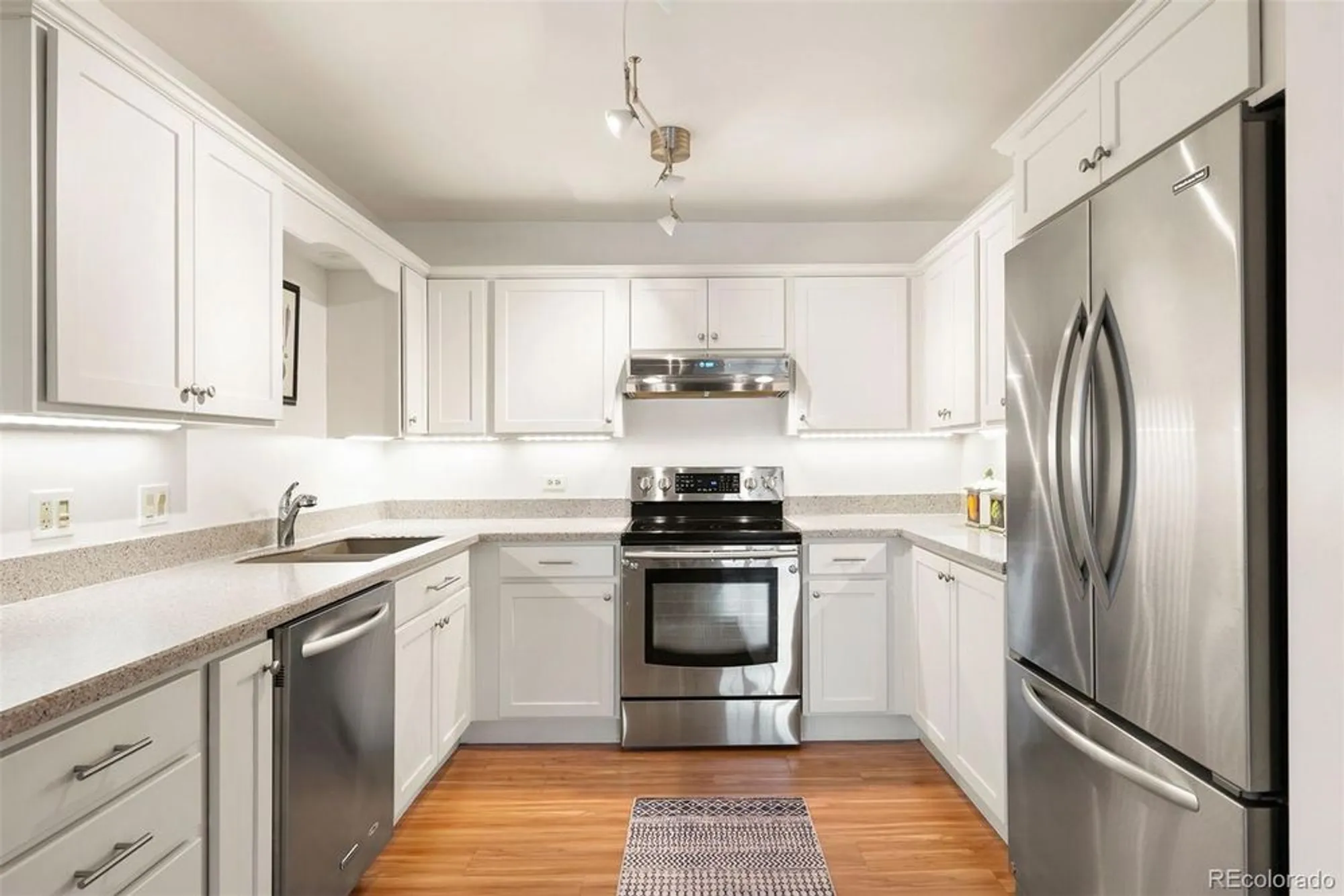 Property Slideshow image 1 of 44 | 695 s alton way unit 9c, Denver, CO, 80247