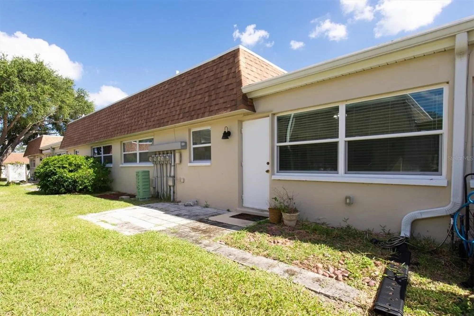 Property Slideshow image 24 of 27 | 8350 burgundy dr, Pinellas Park, FL, 33781