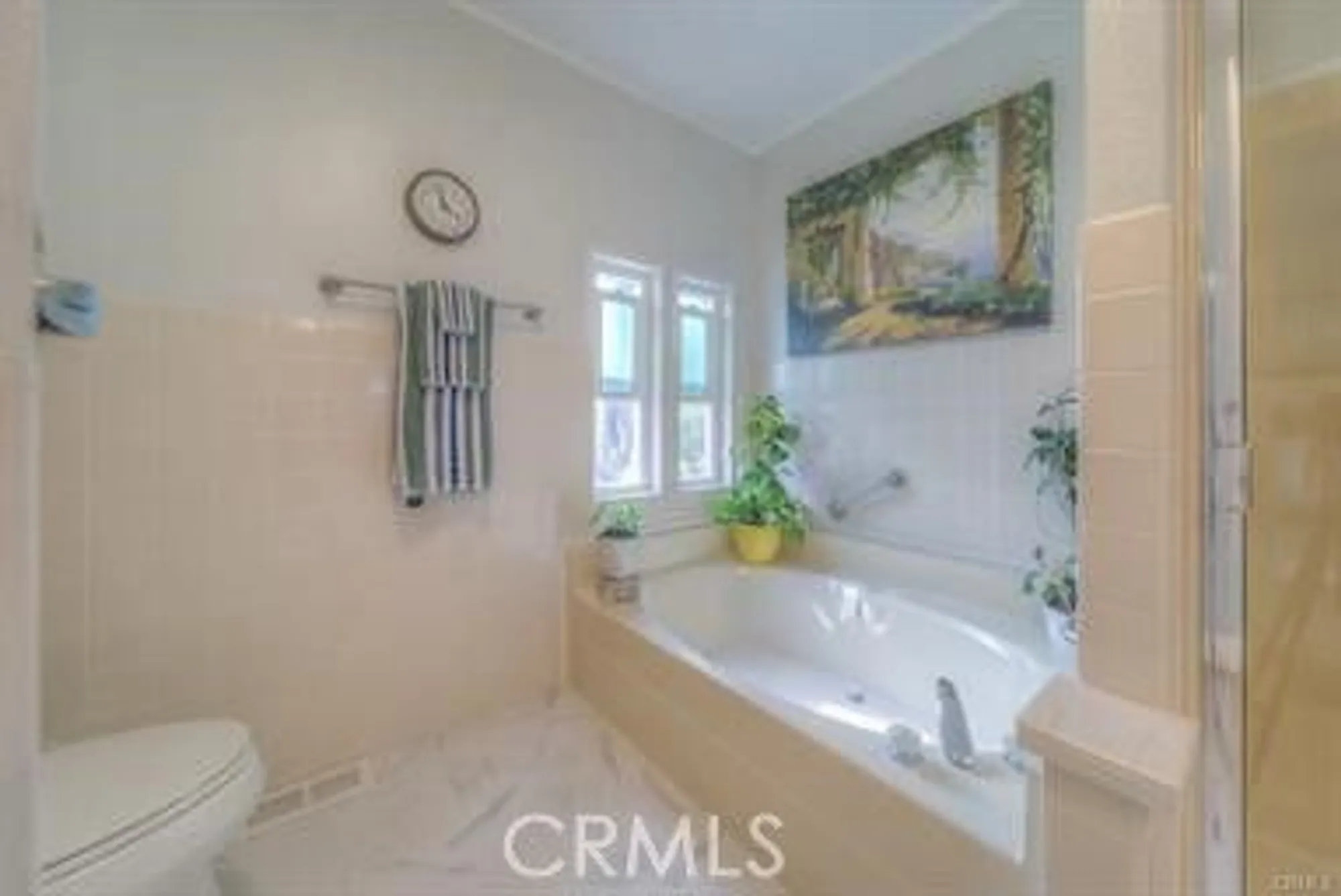 Property Slideshow image 28 of 73 | 1473 salem ct, Oceanside, CA, 92057