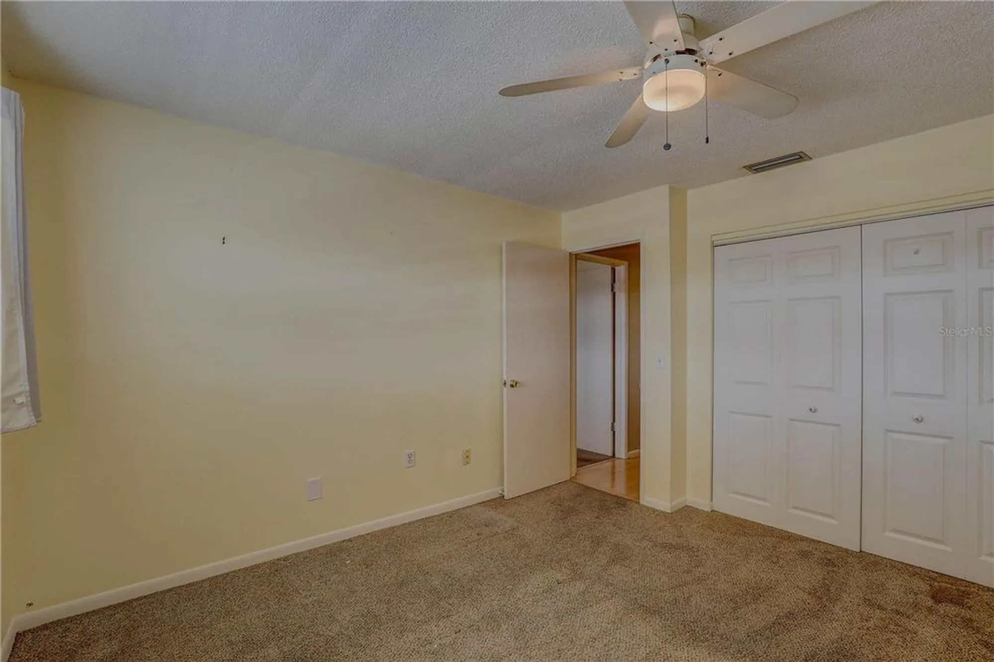 Property Slideshow image 24 of 41 | 5501 80th st n unit 406, Saint Petersburg, FL, 33709