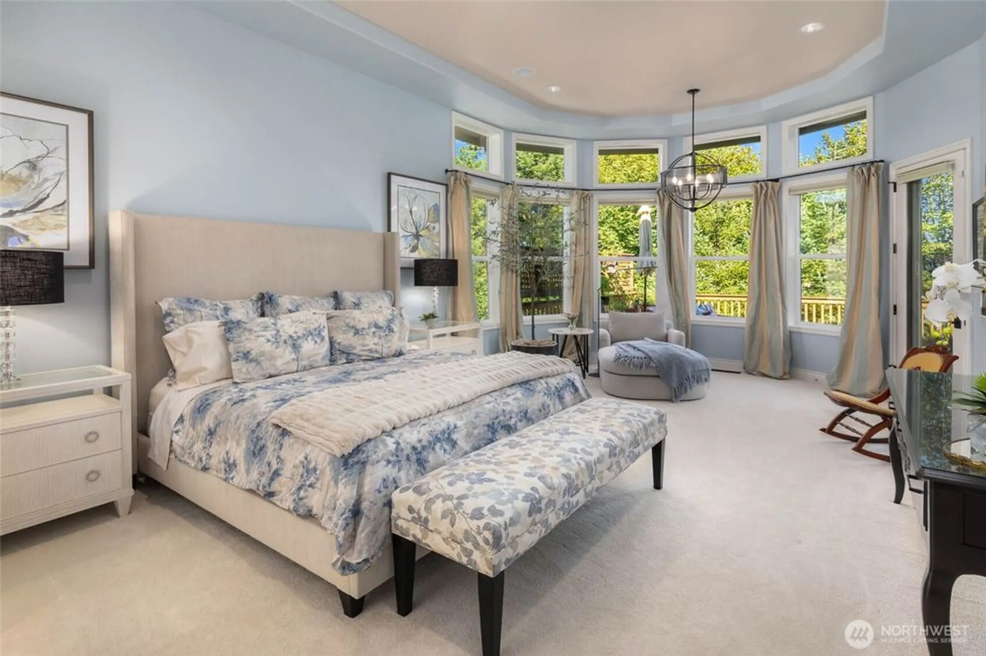 Property Slideshow image 15 of 38 | 12438 243rd pl, Redmond, WA, 98053