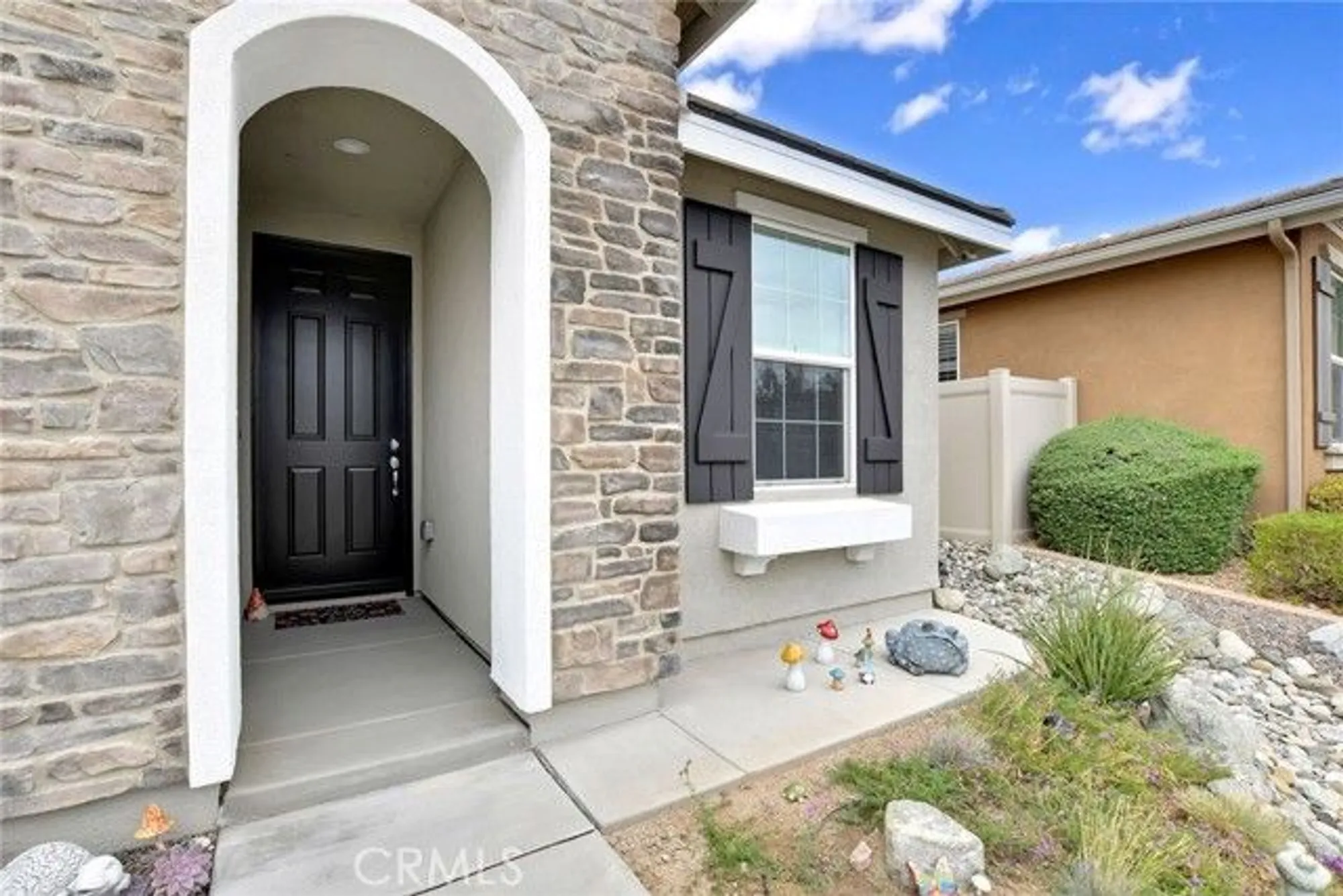 Property Slideshow image 4 of 32 | 383 song bird, Beaumont, CA, 92223