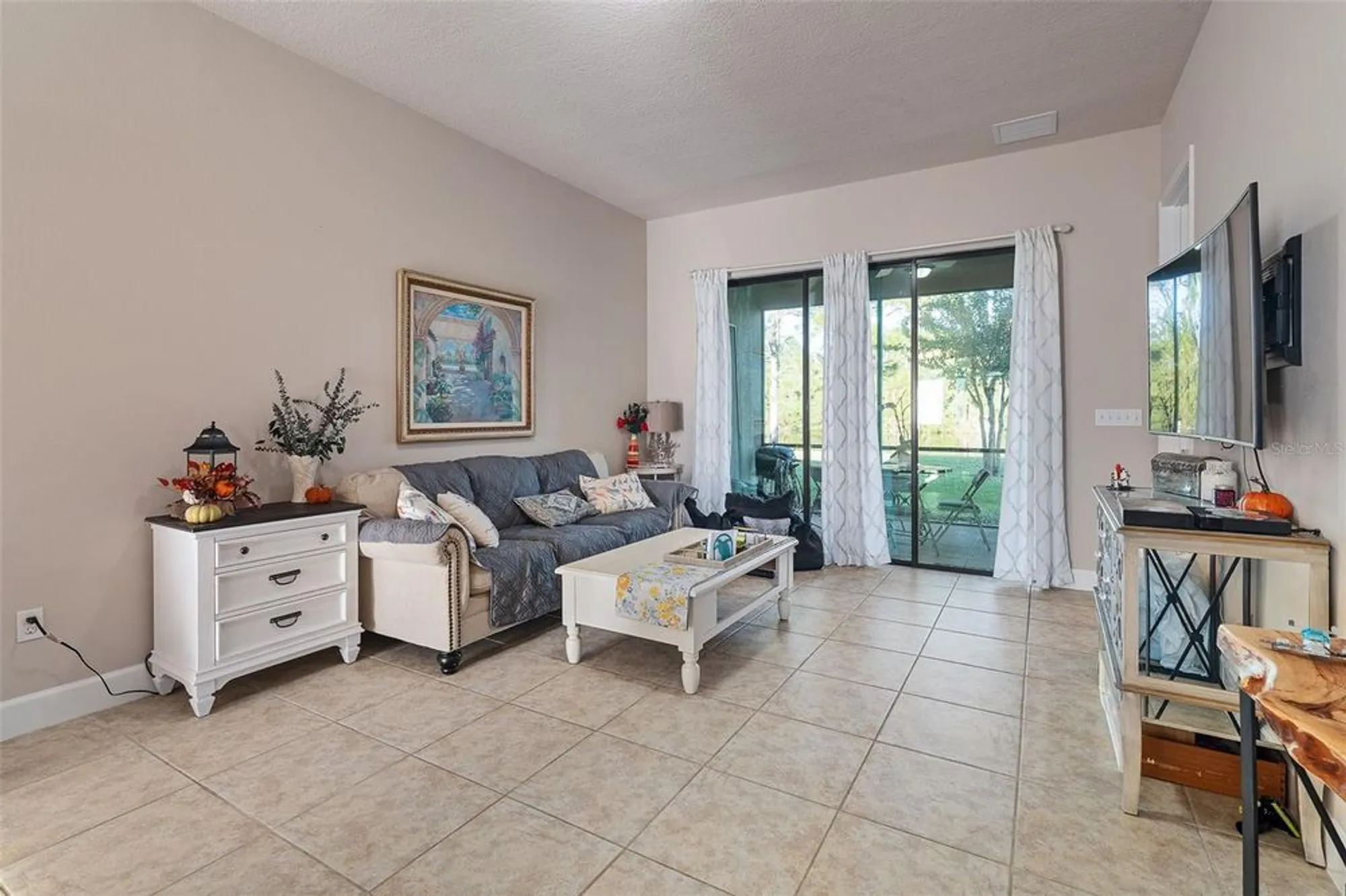 Property Slideshow image 15 of 51 | 1047 kilkenny ln, Ormond Beach, FL, 32174