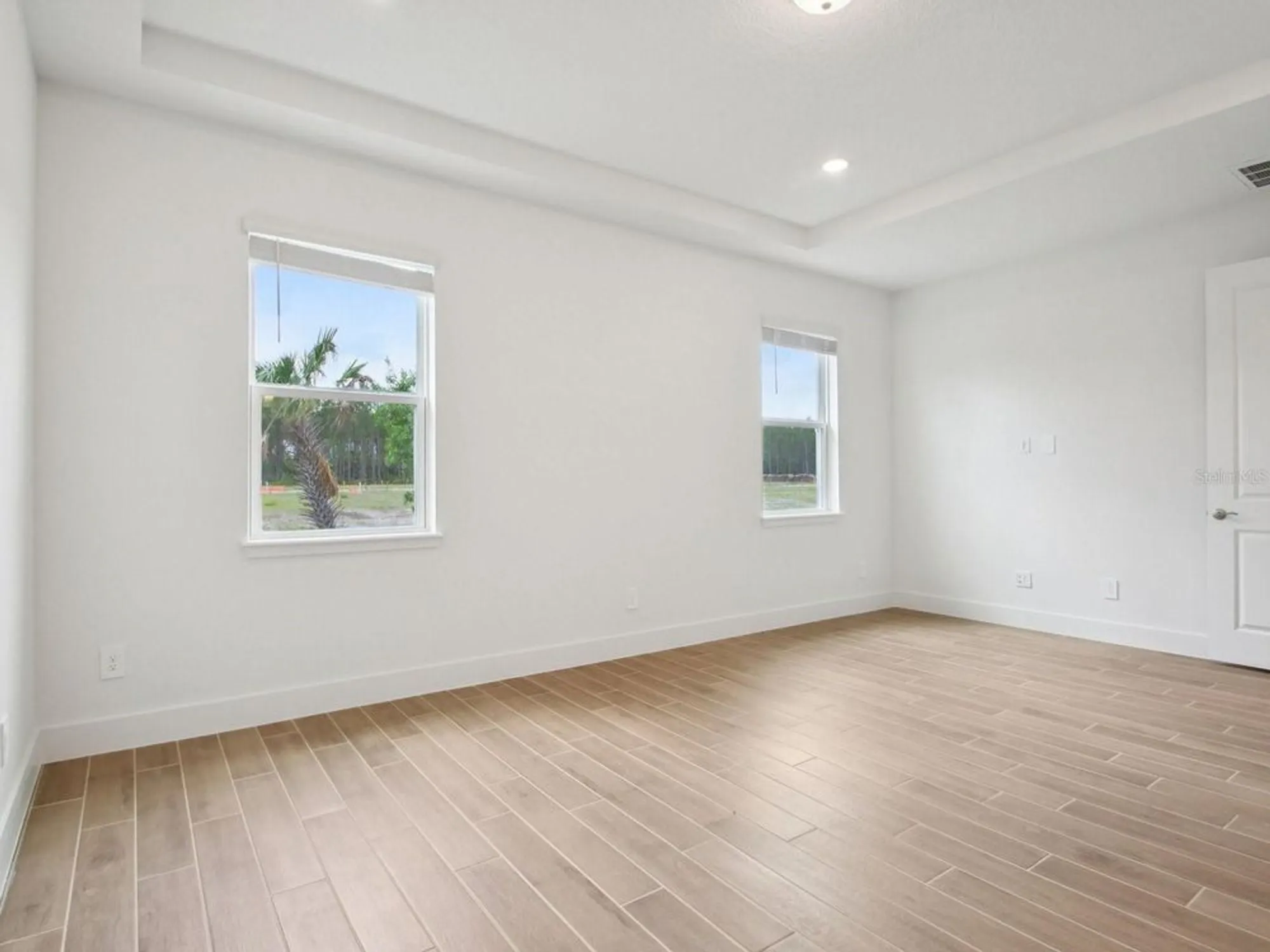 Property Slideshow image 7 of 9 | 430 brookhaven trl, Ormond Beach, FL, 32174